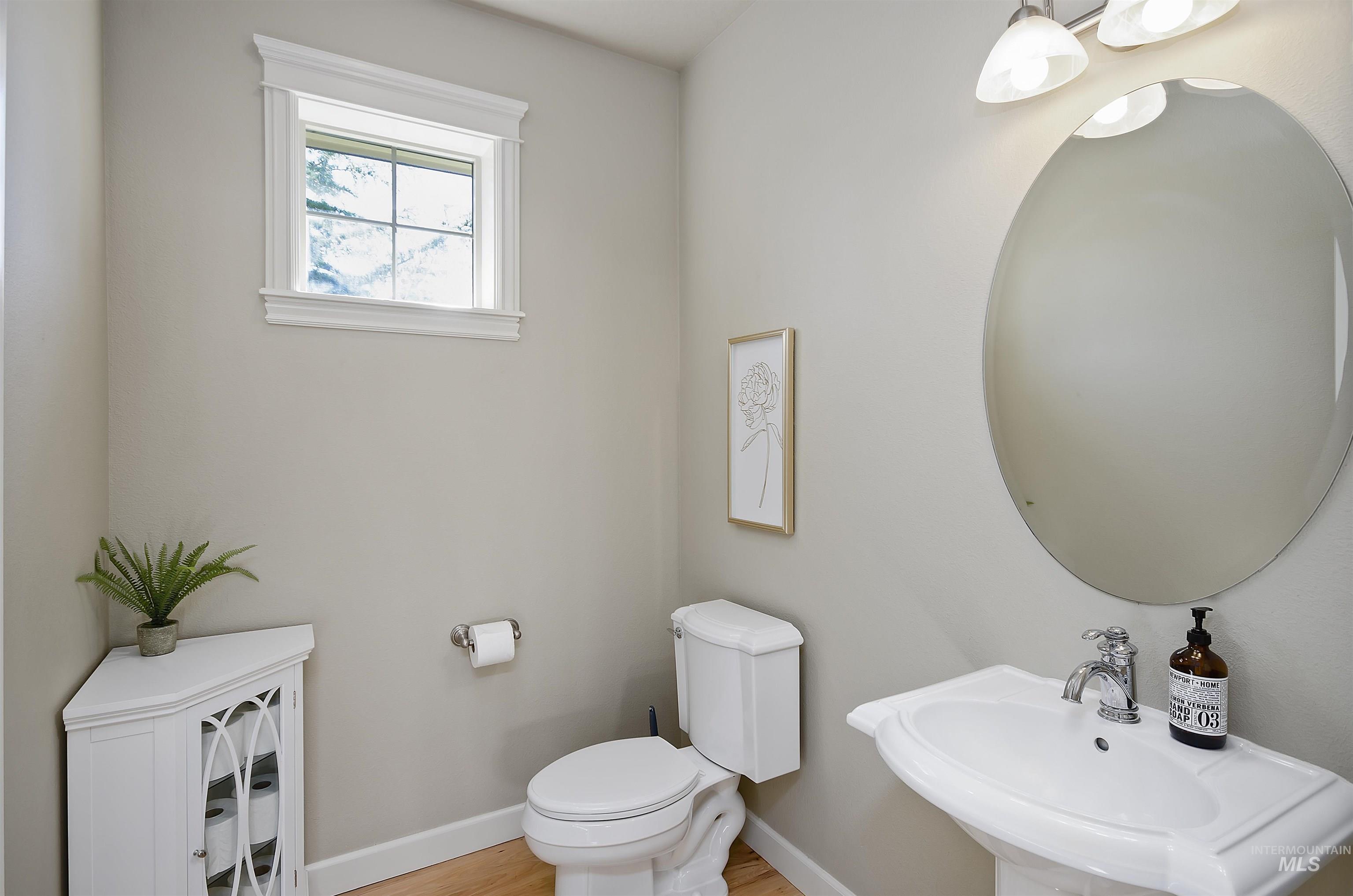 main property photo 24