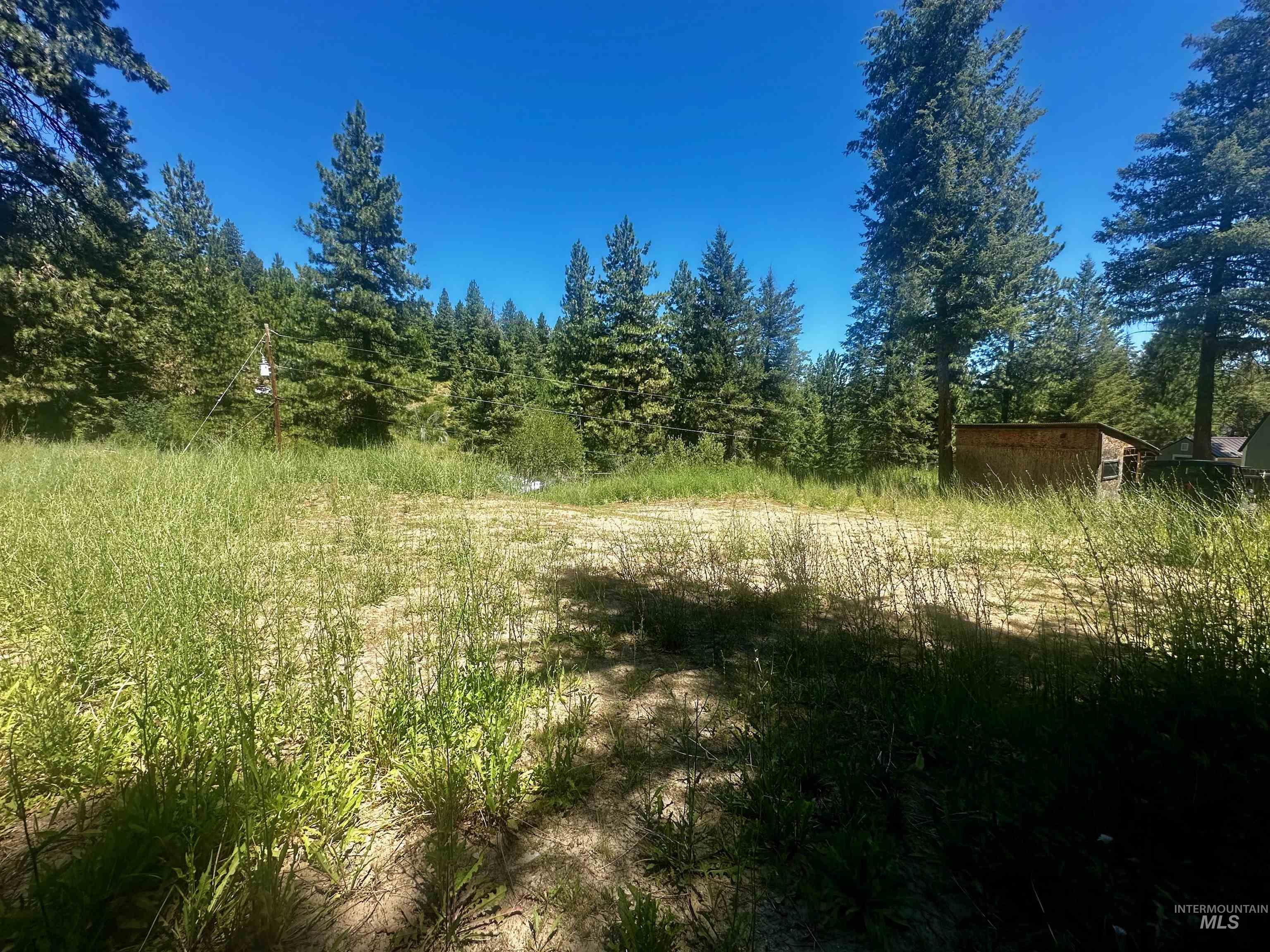 main property photo 18