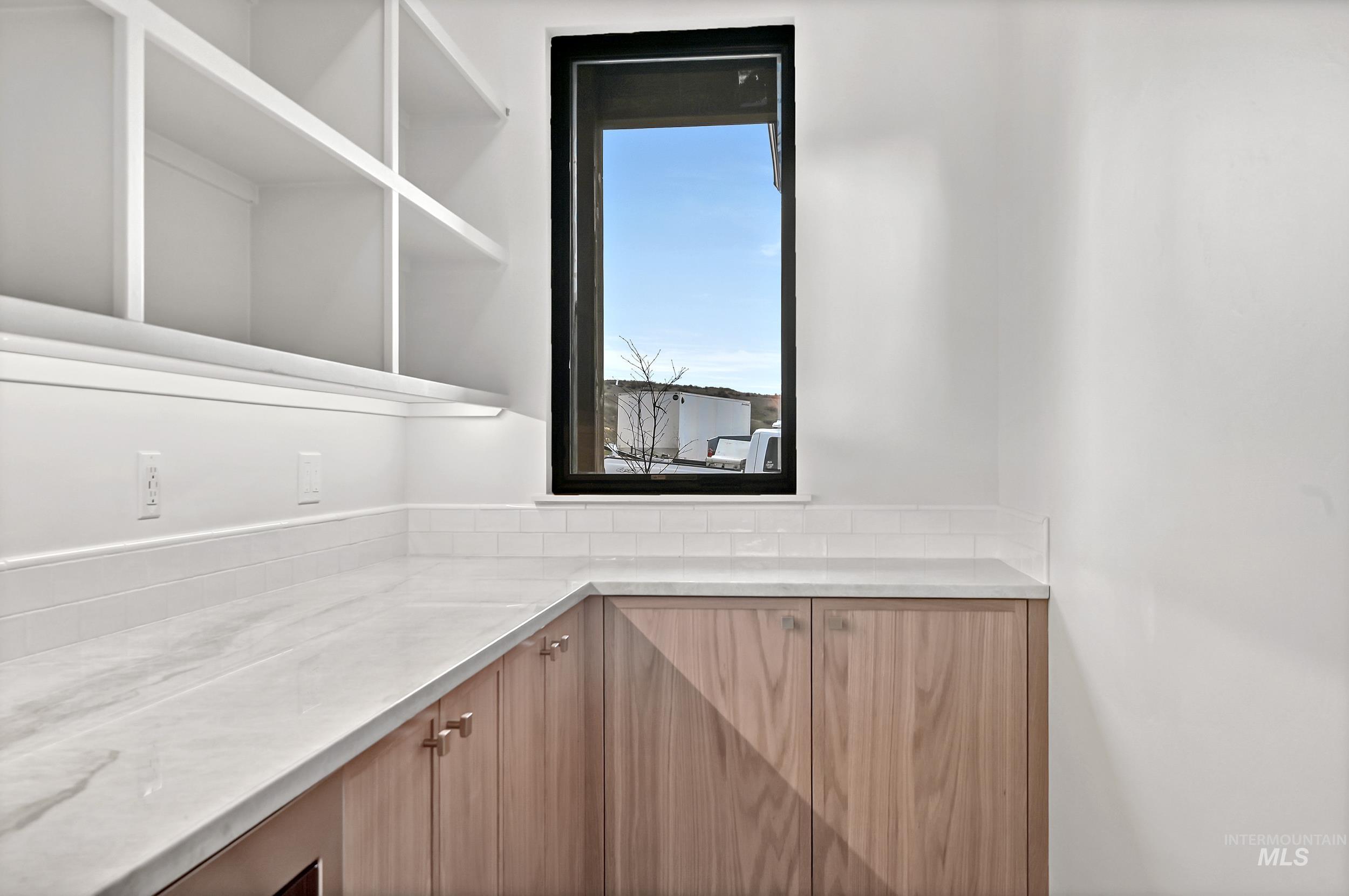 property viewer photo 11