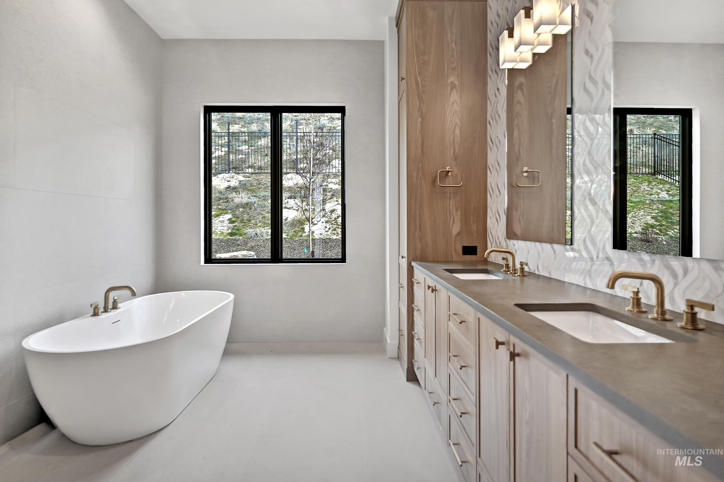 property viewer photo 19