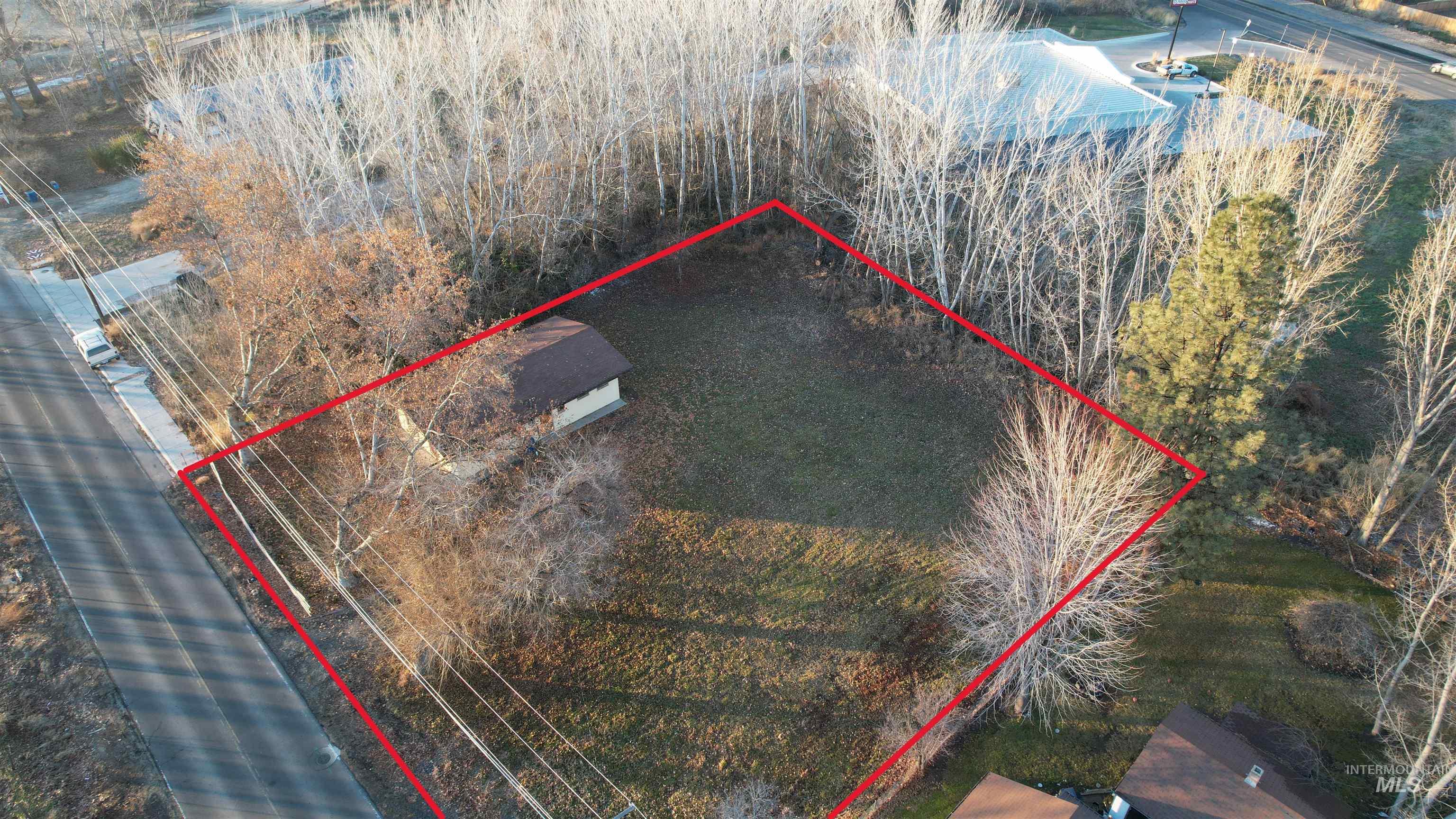 main property photo 6
