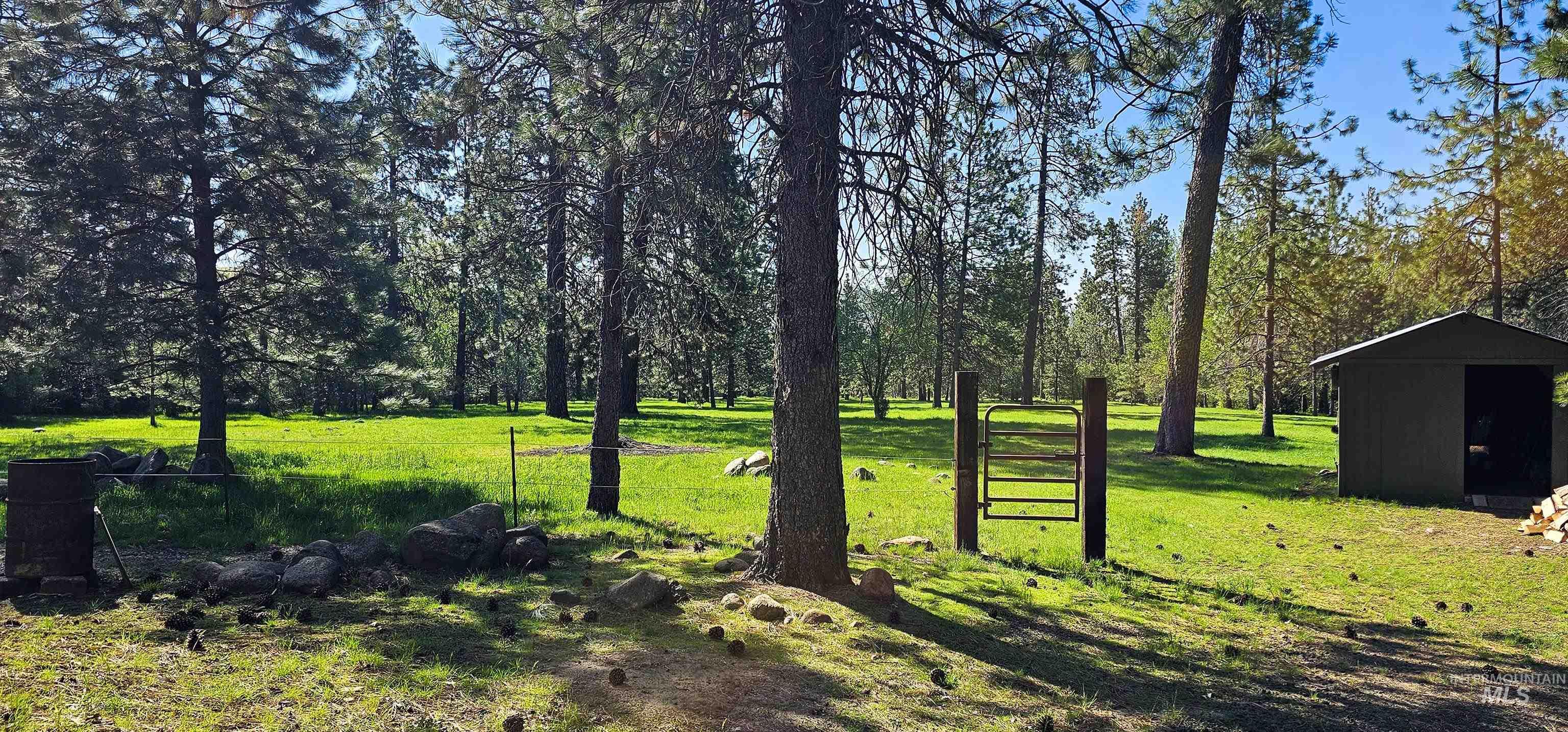 main property photo 29