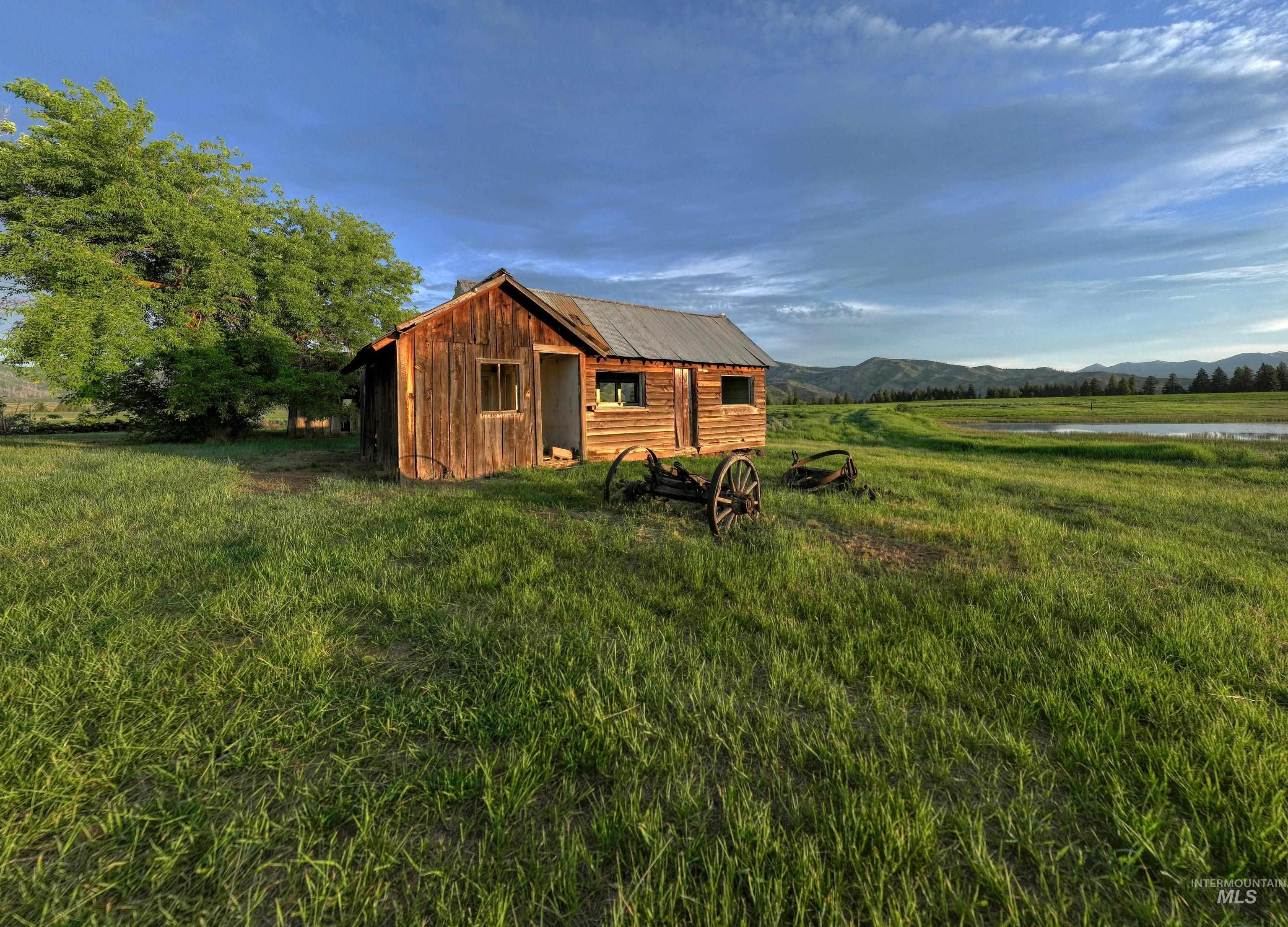 main property photo 35