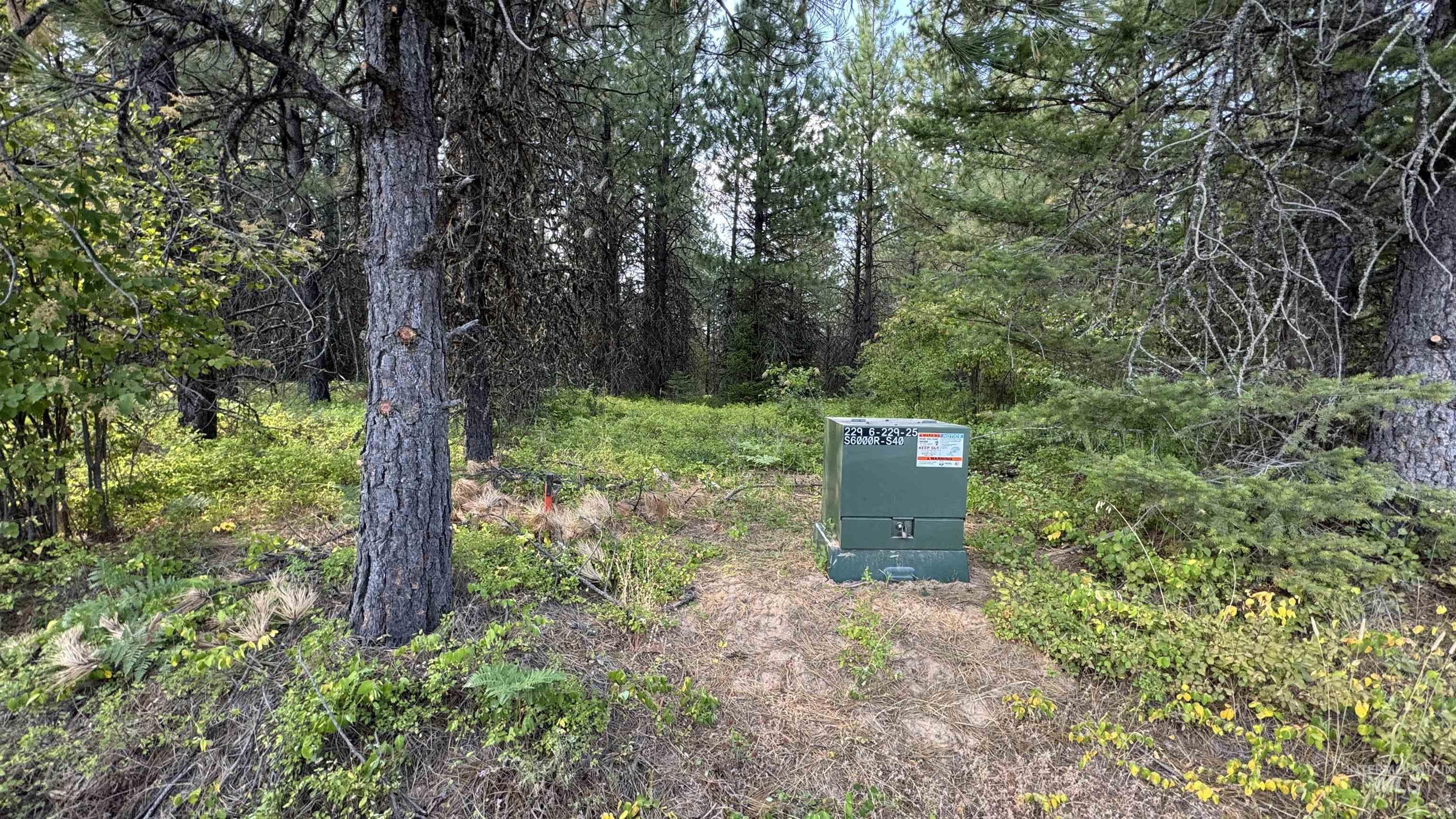 property viewer photo 47