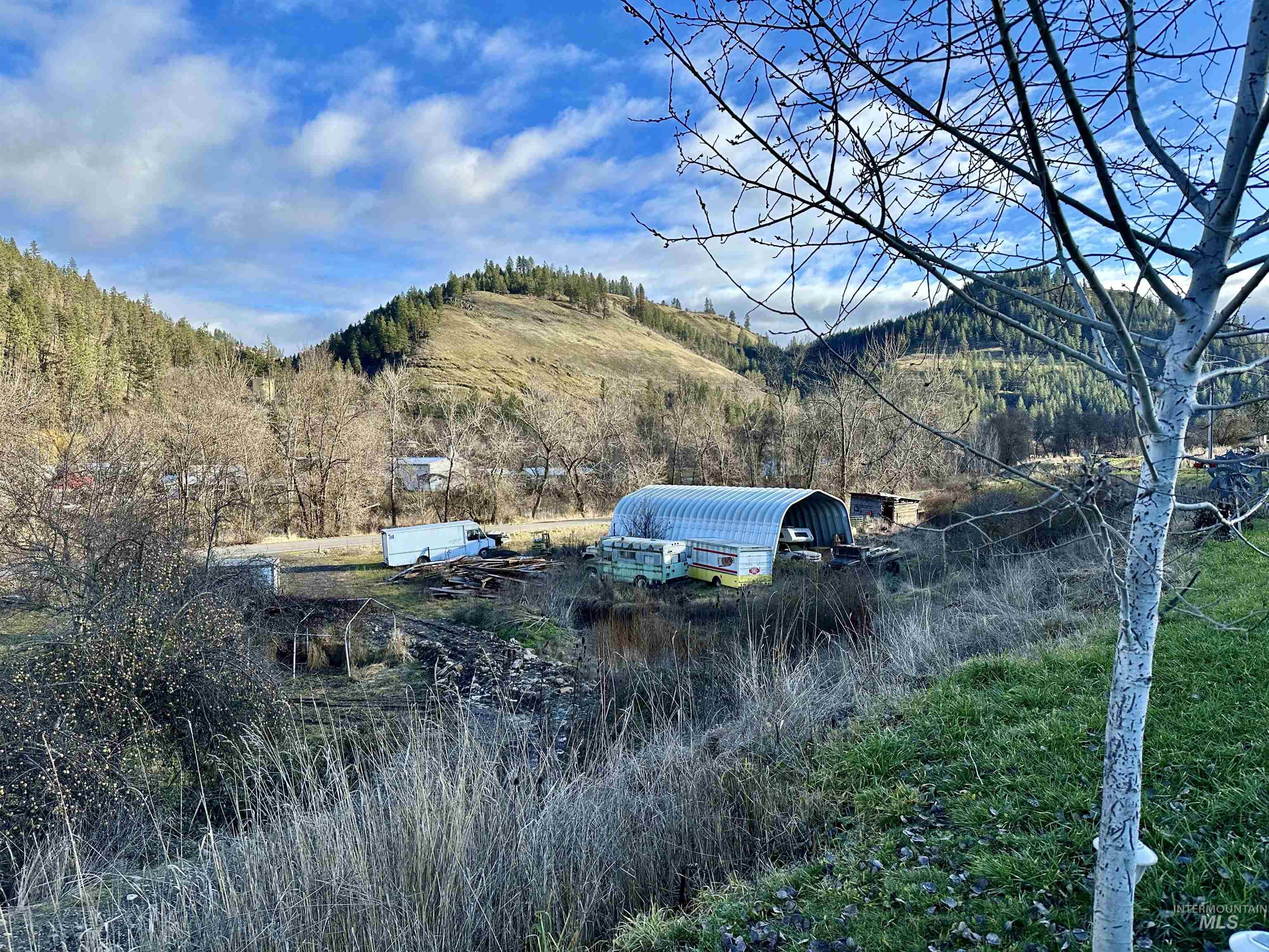 main property photo 21