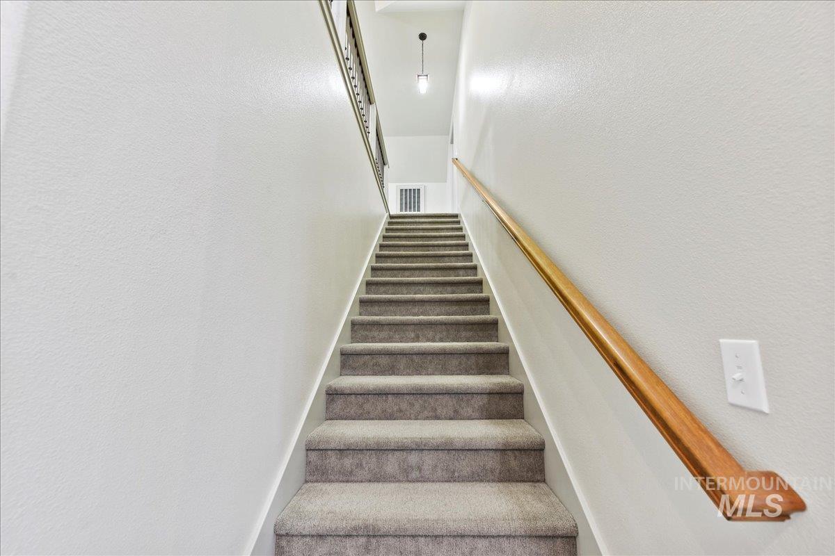 property viewer photo 39