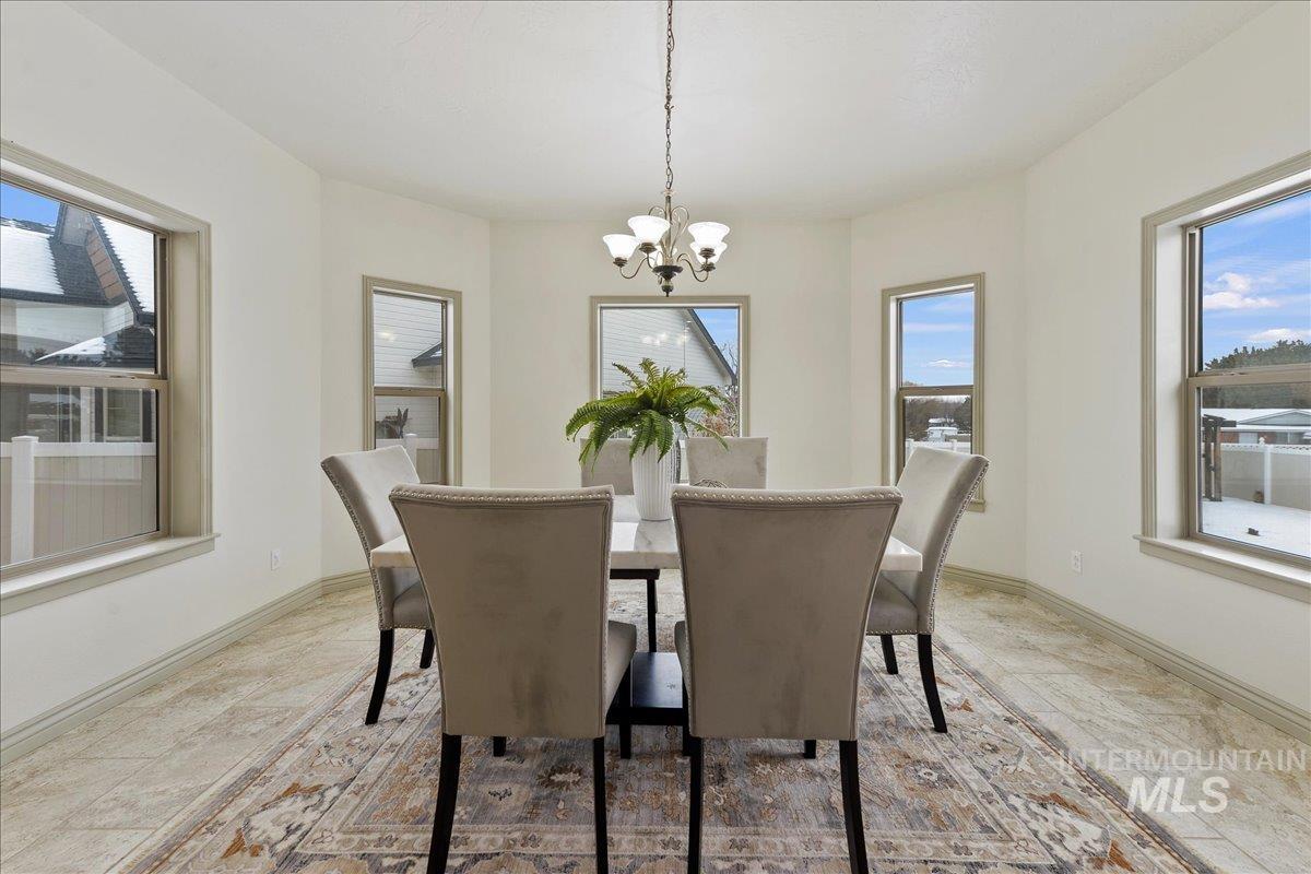 property viewer photo 6