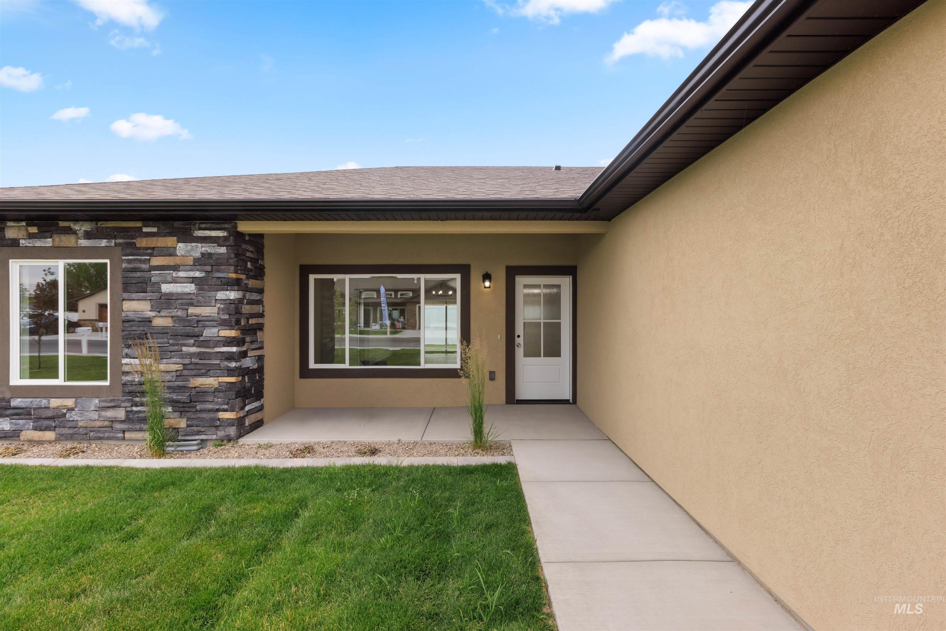 property viewer photo 10