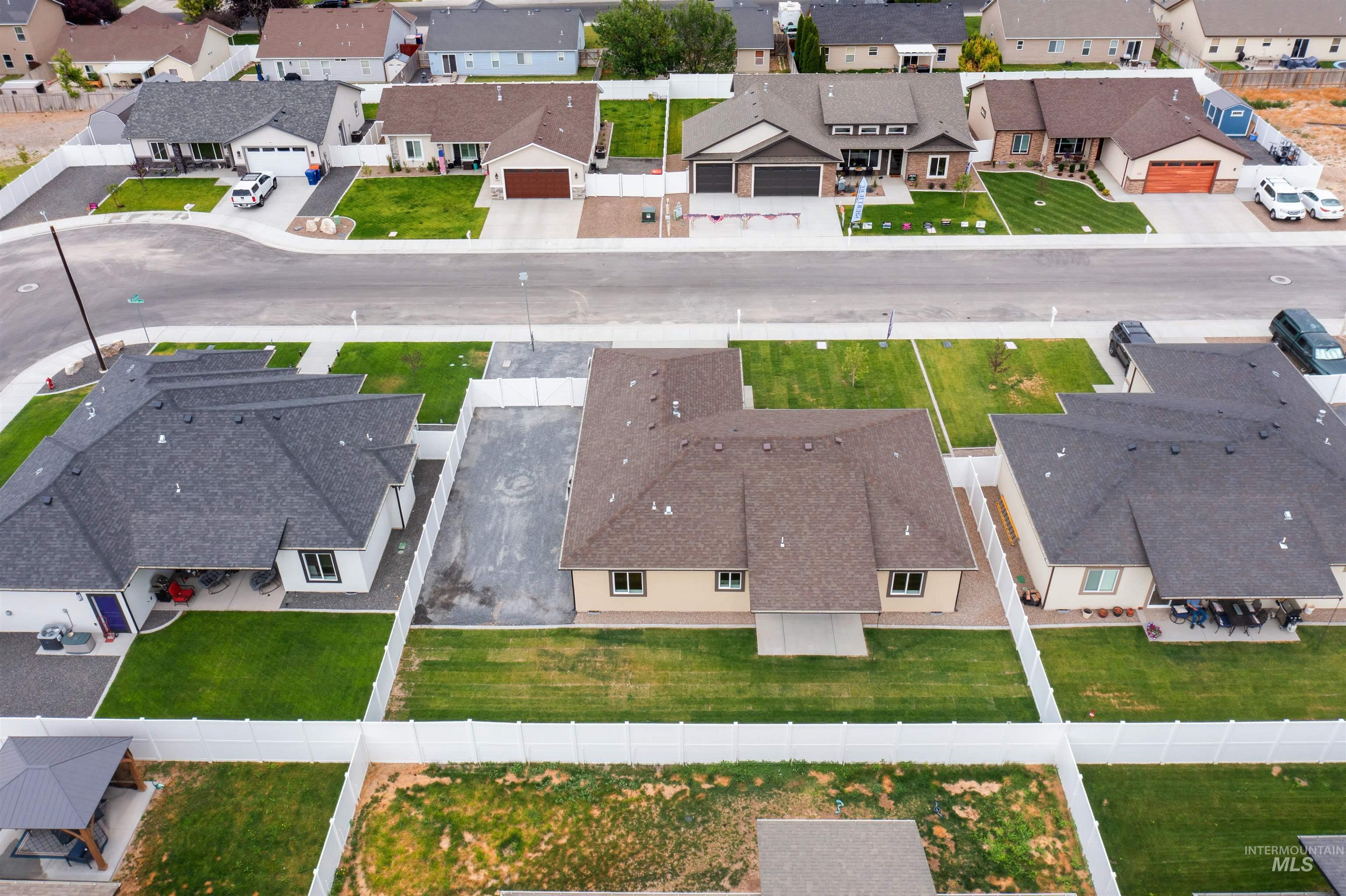 property viewer photo 5