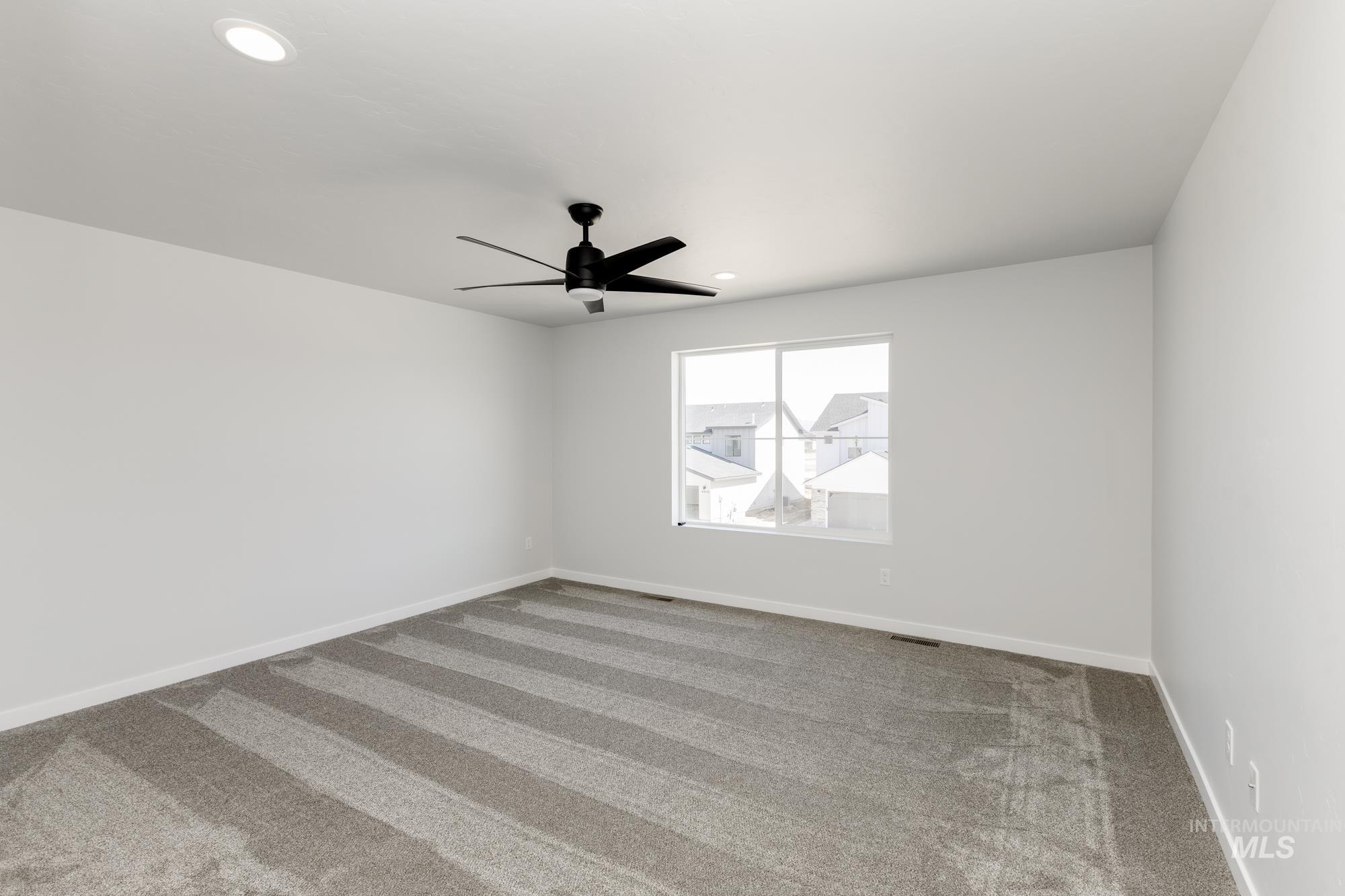 property viewer photo 17