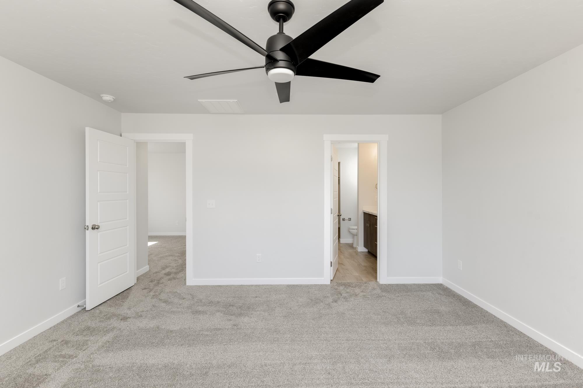 property viewer photo 19