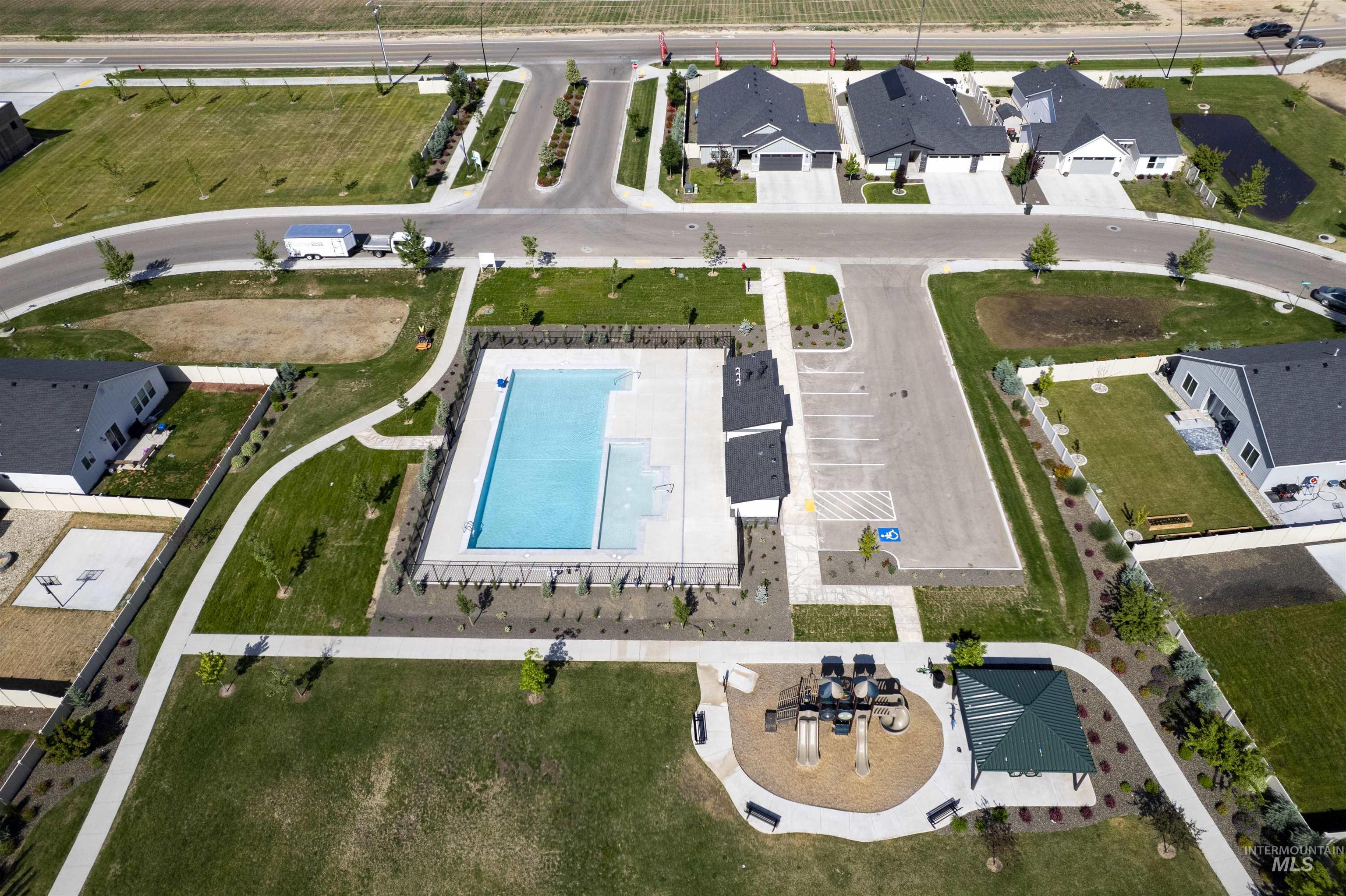 property viewer photo 24