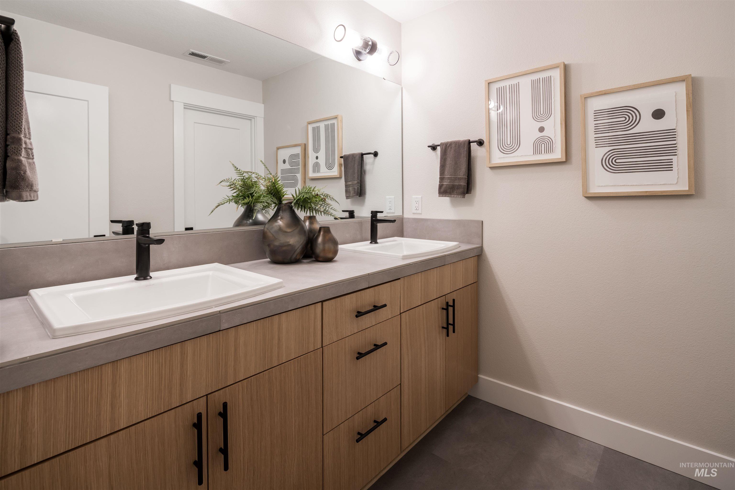 property viewer photo 18