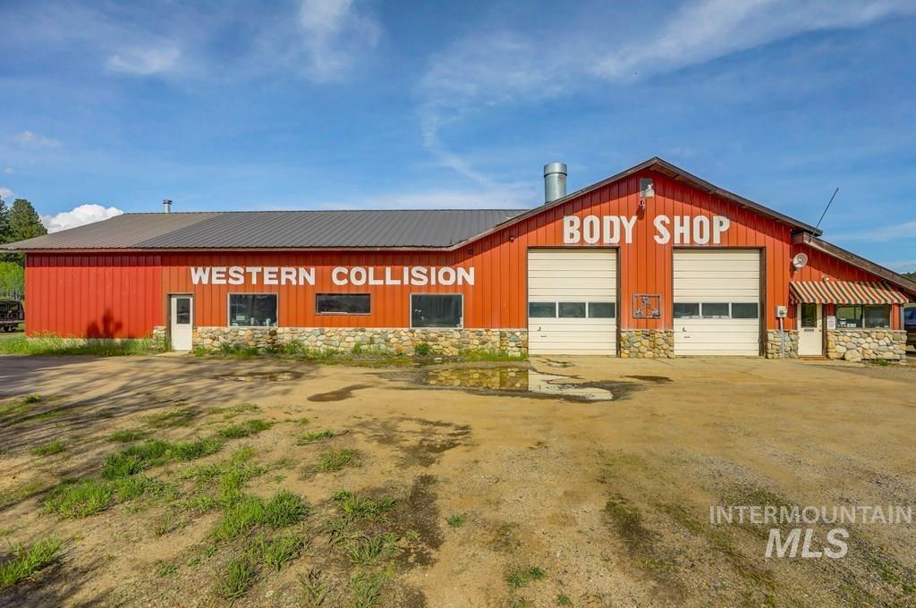 main property photo 19
