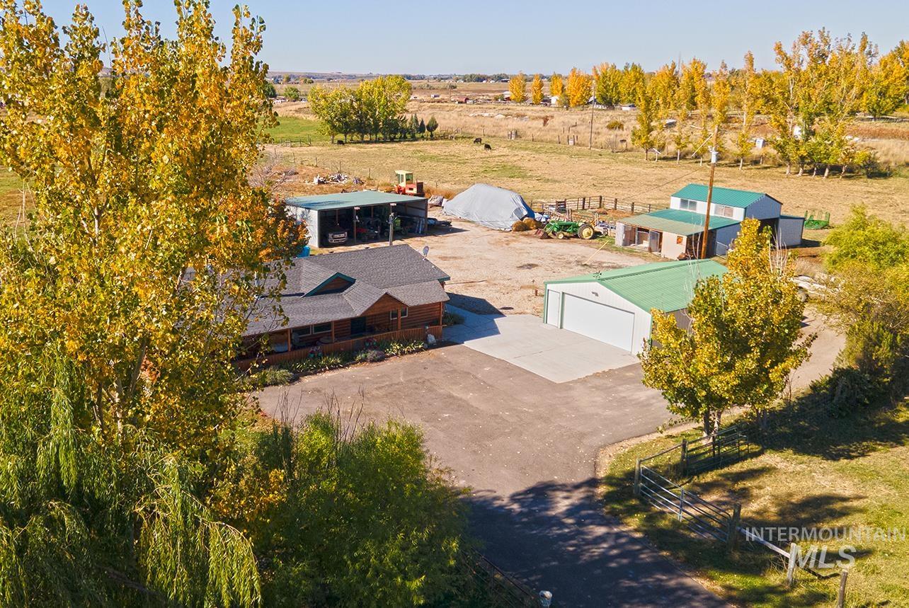 main property photo 4