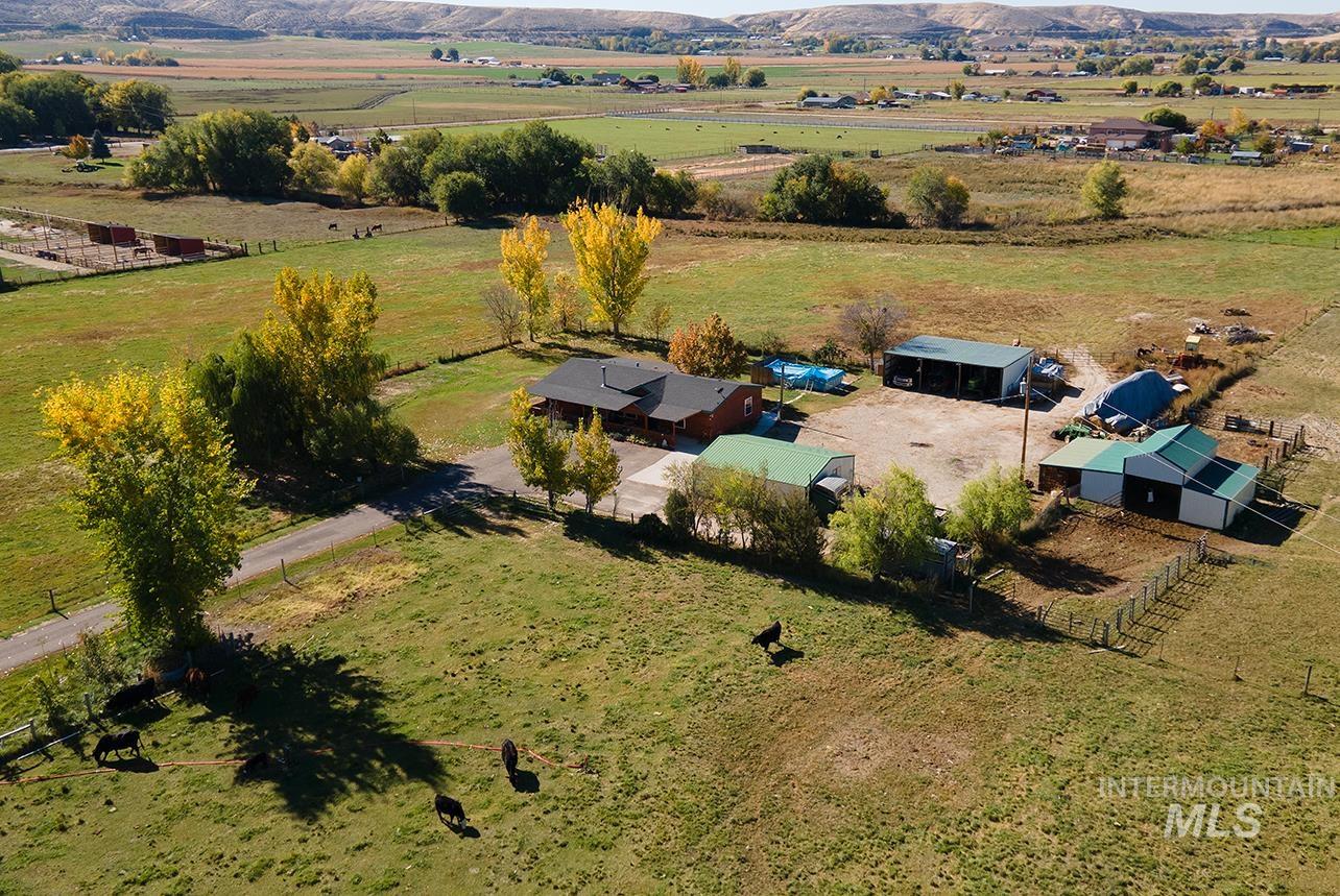 main property photo 43