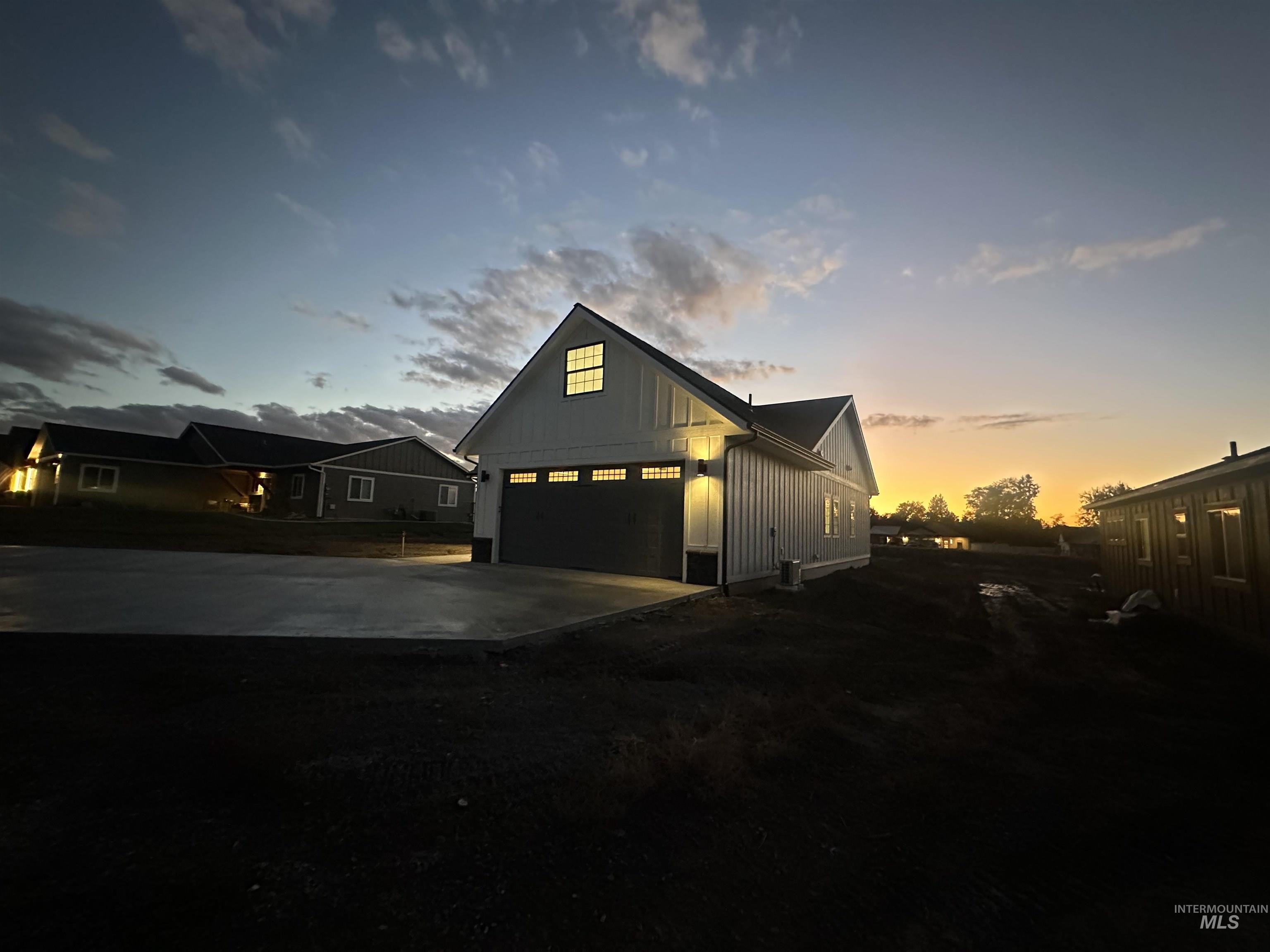 property viewer photo 5
