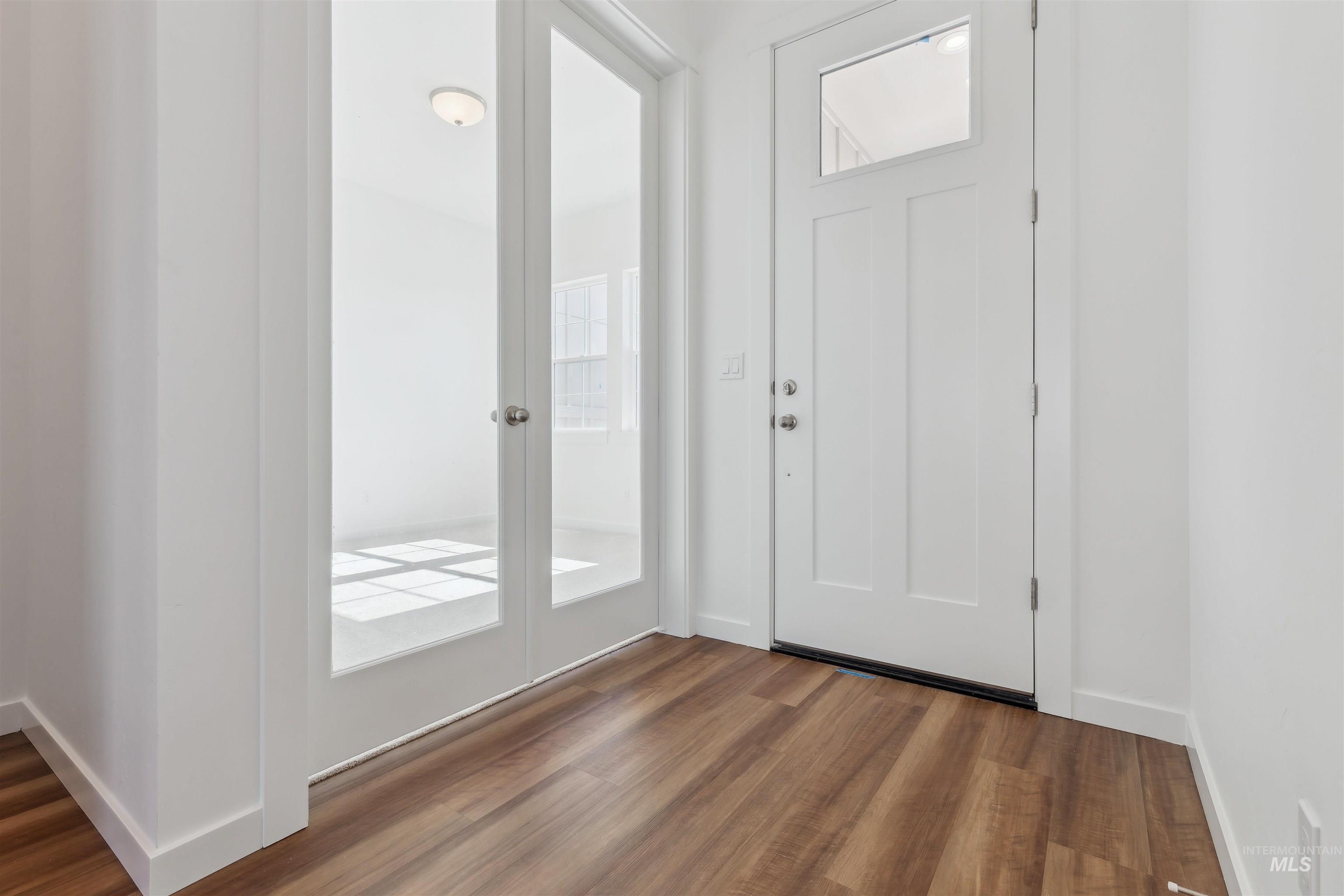 property viewer photo 3