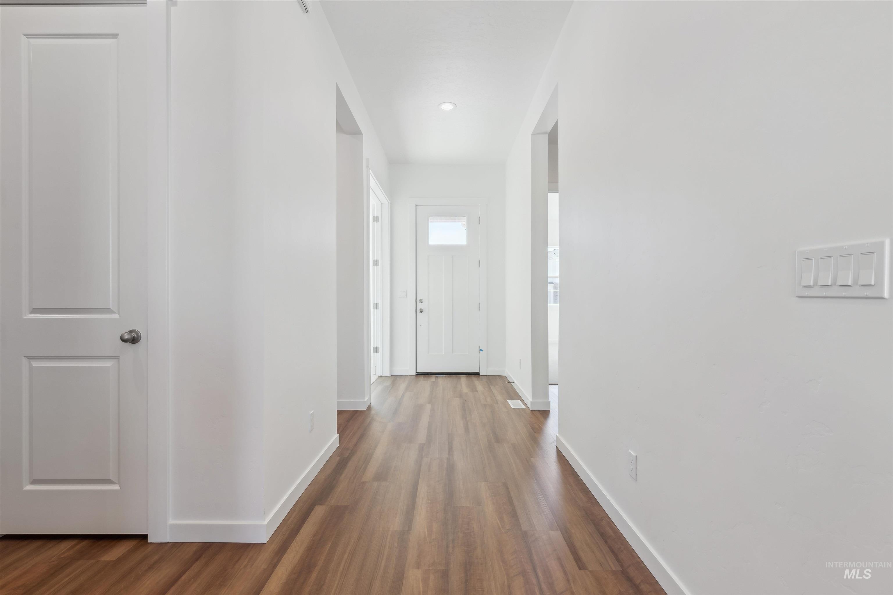 property viewer photo 6
