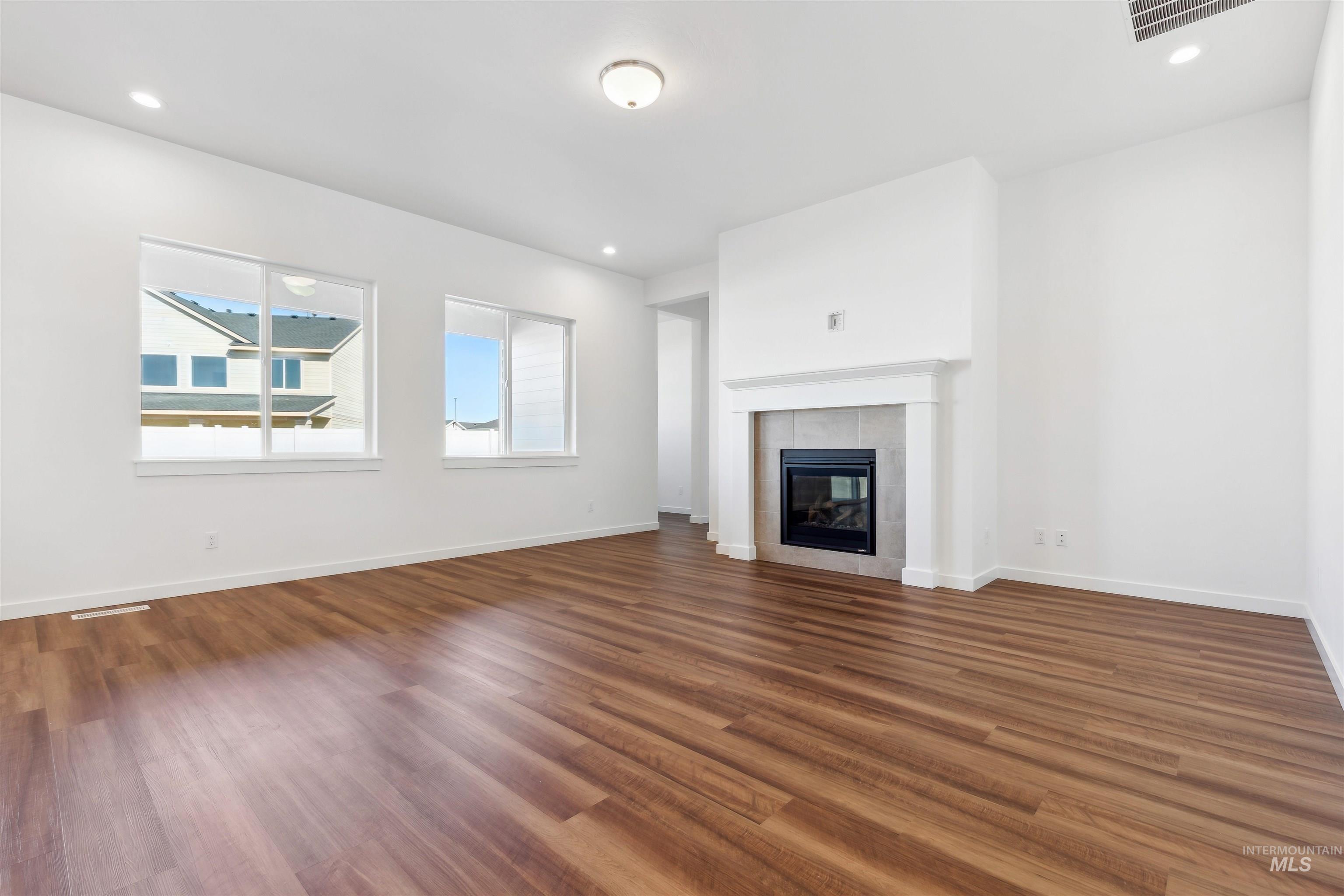 property viewer photo 8