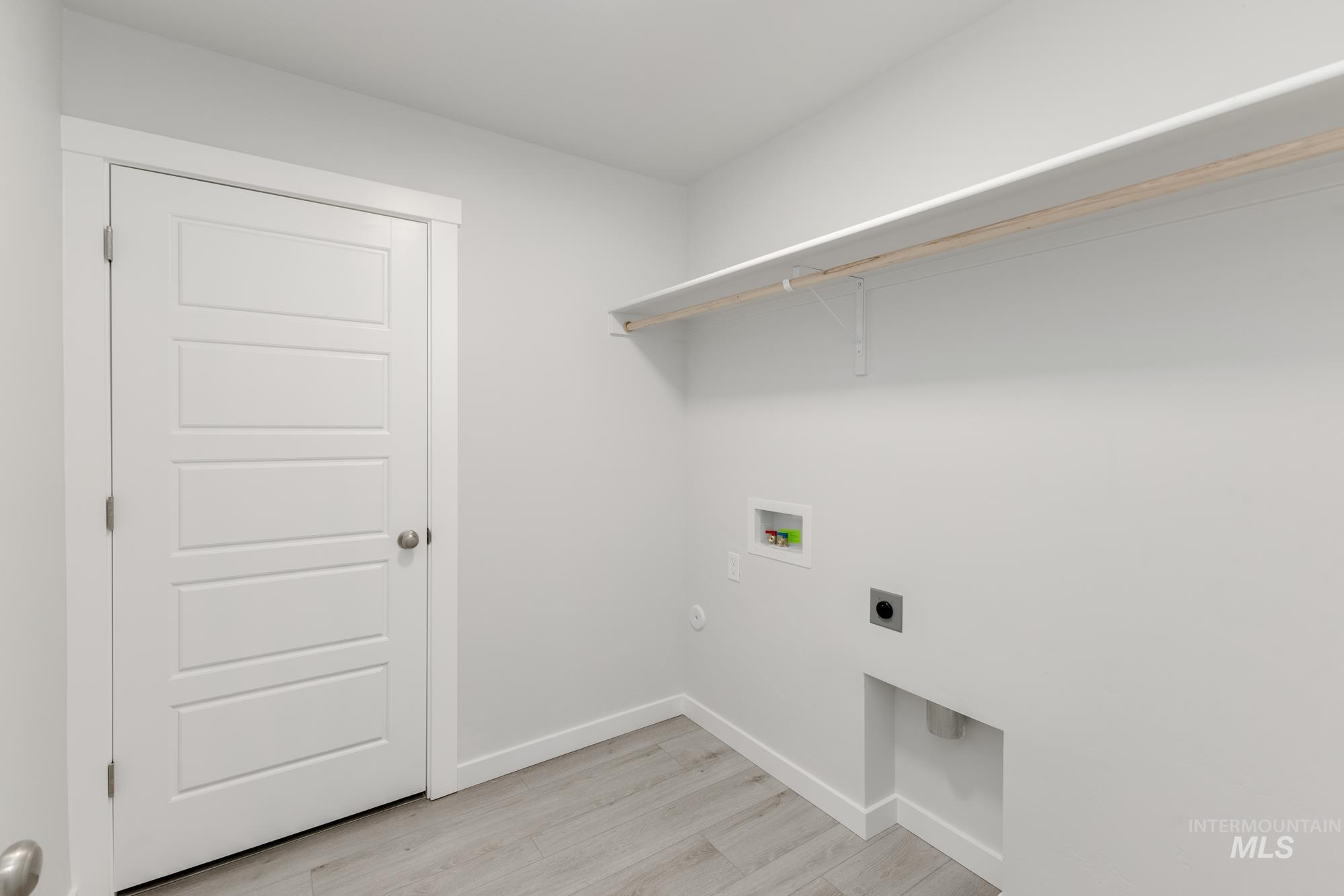 property viewer photo 14