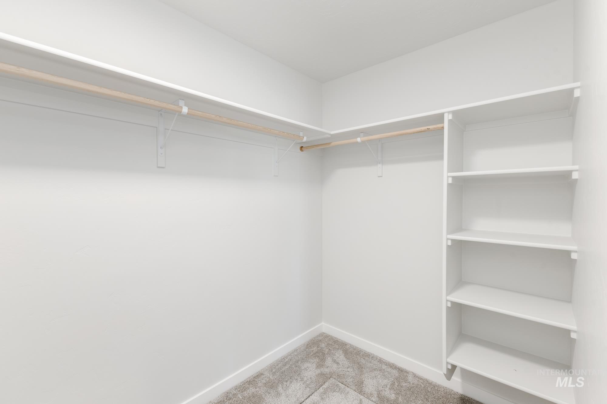 property viewer photo 19
