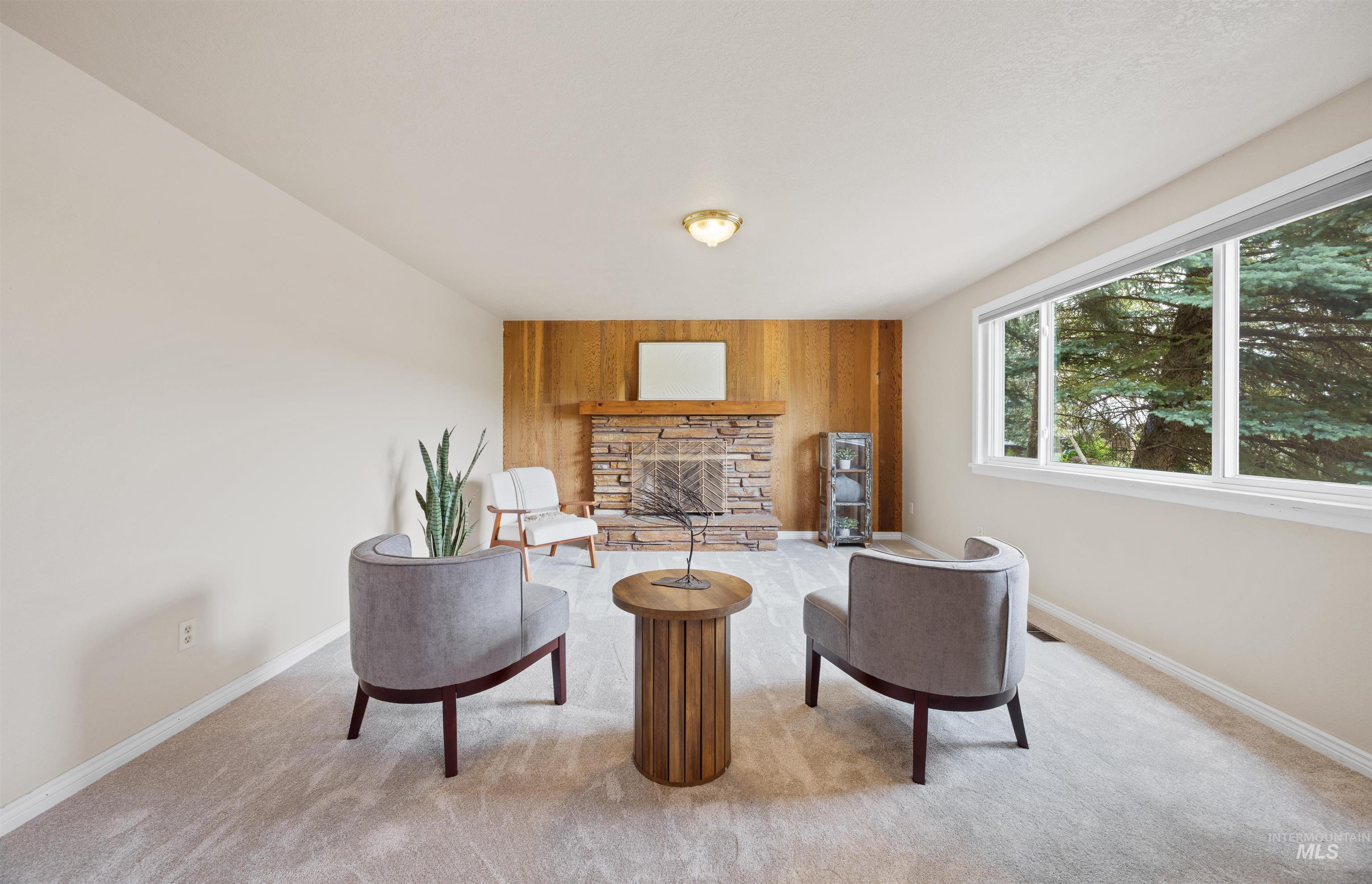 property viewer photo 12