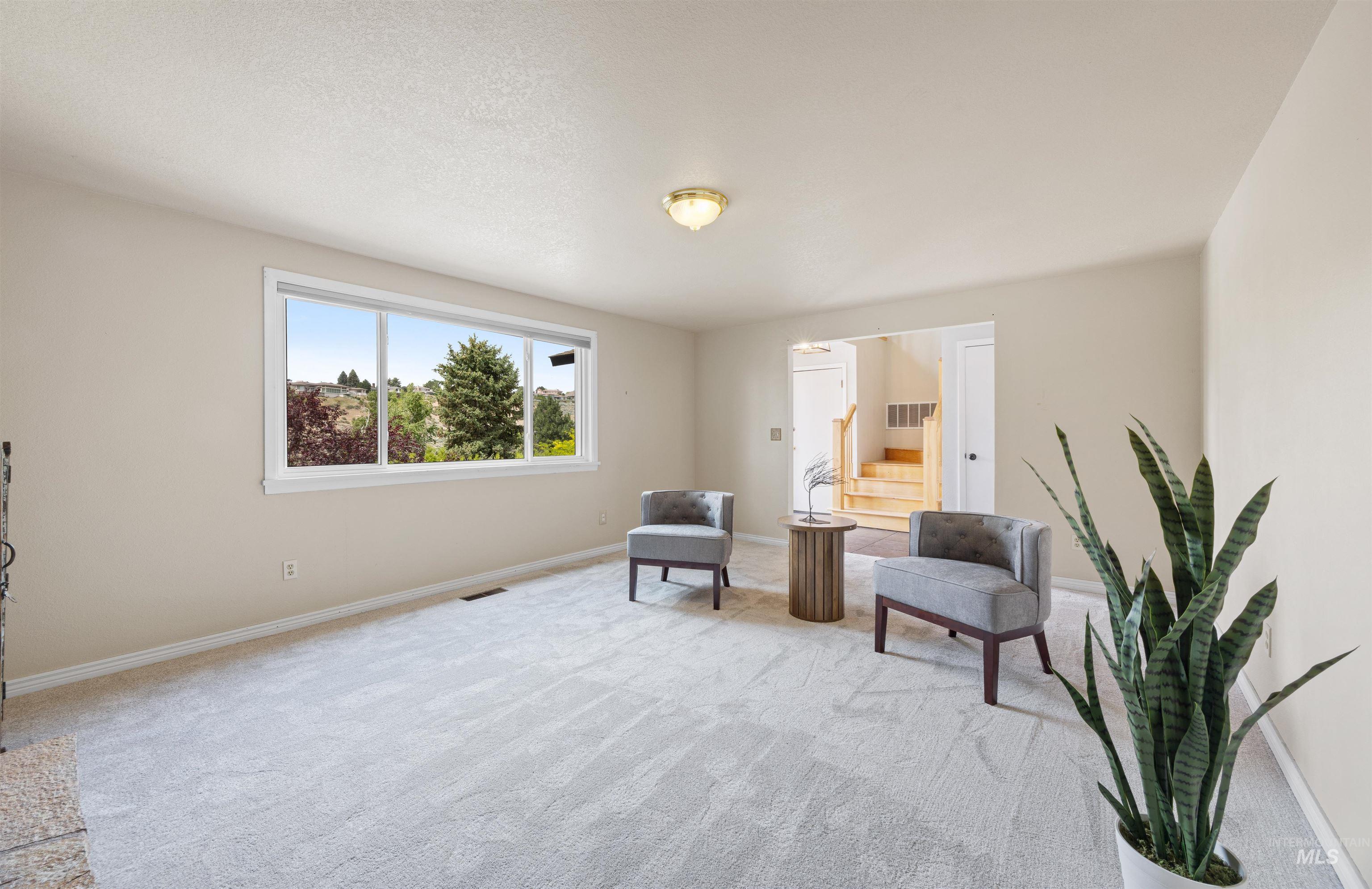 property viewer photo 13
