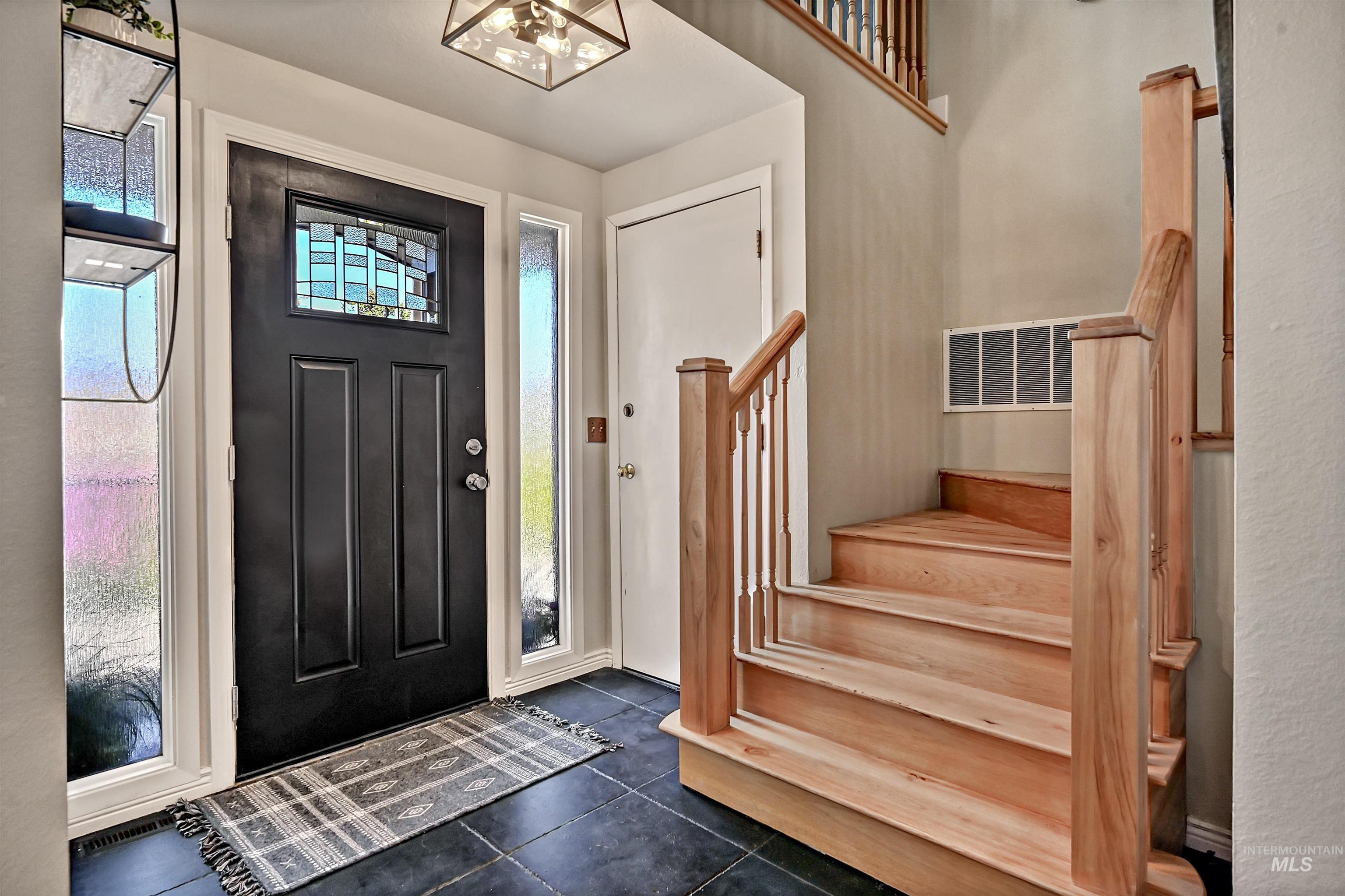 property viewer photo 25