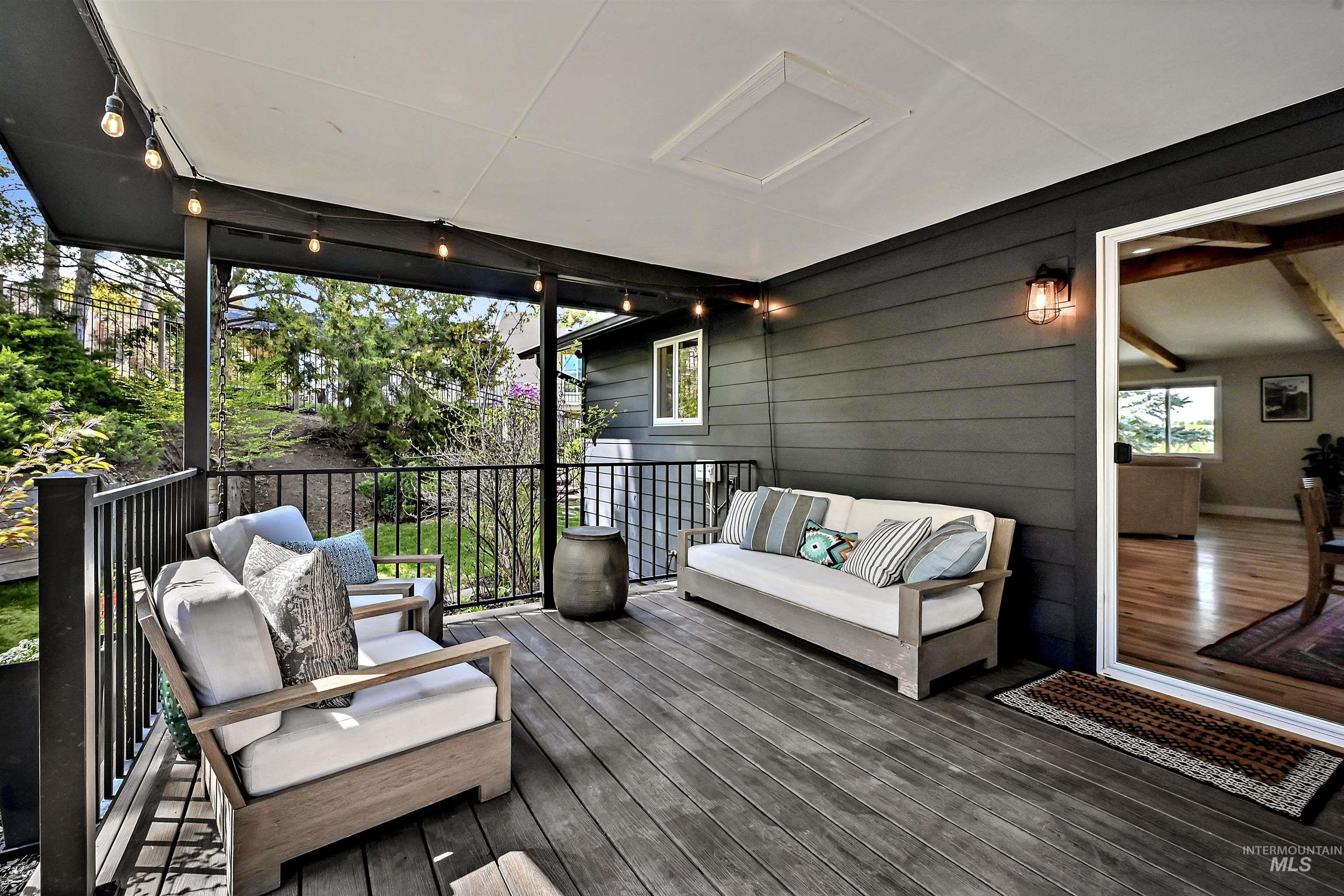 property viewer photo 26