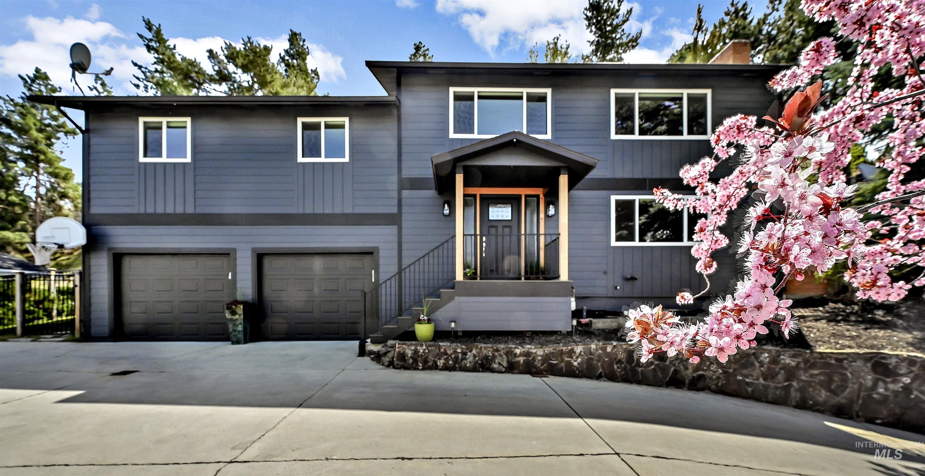 property viewer photo 30