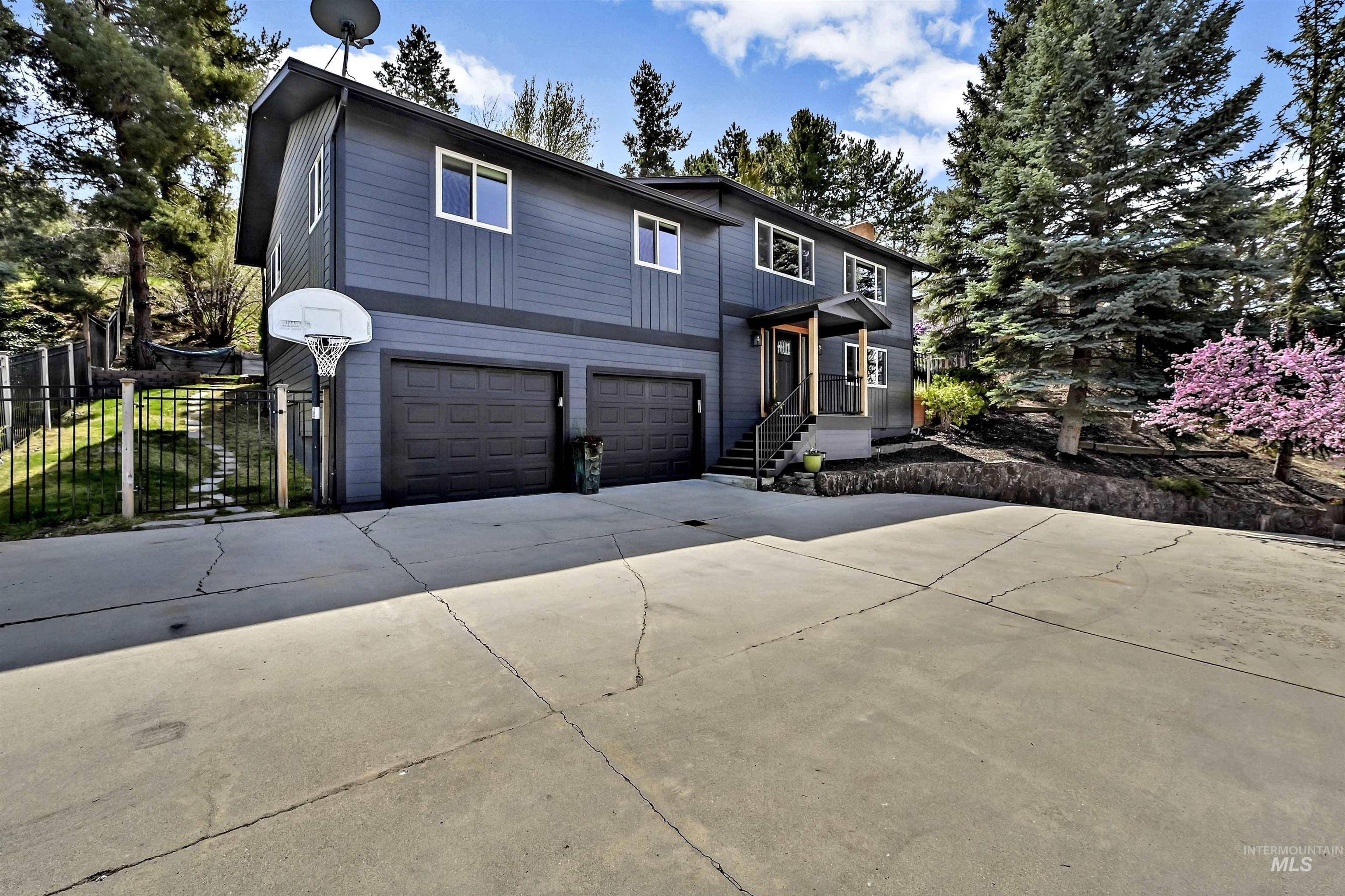 property viewer photo 35