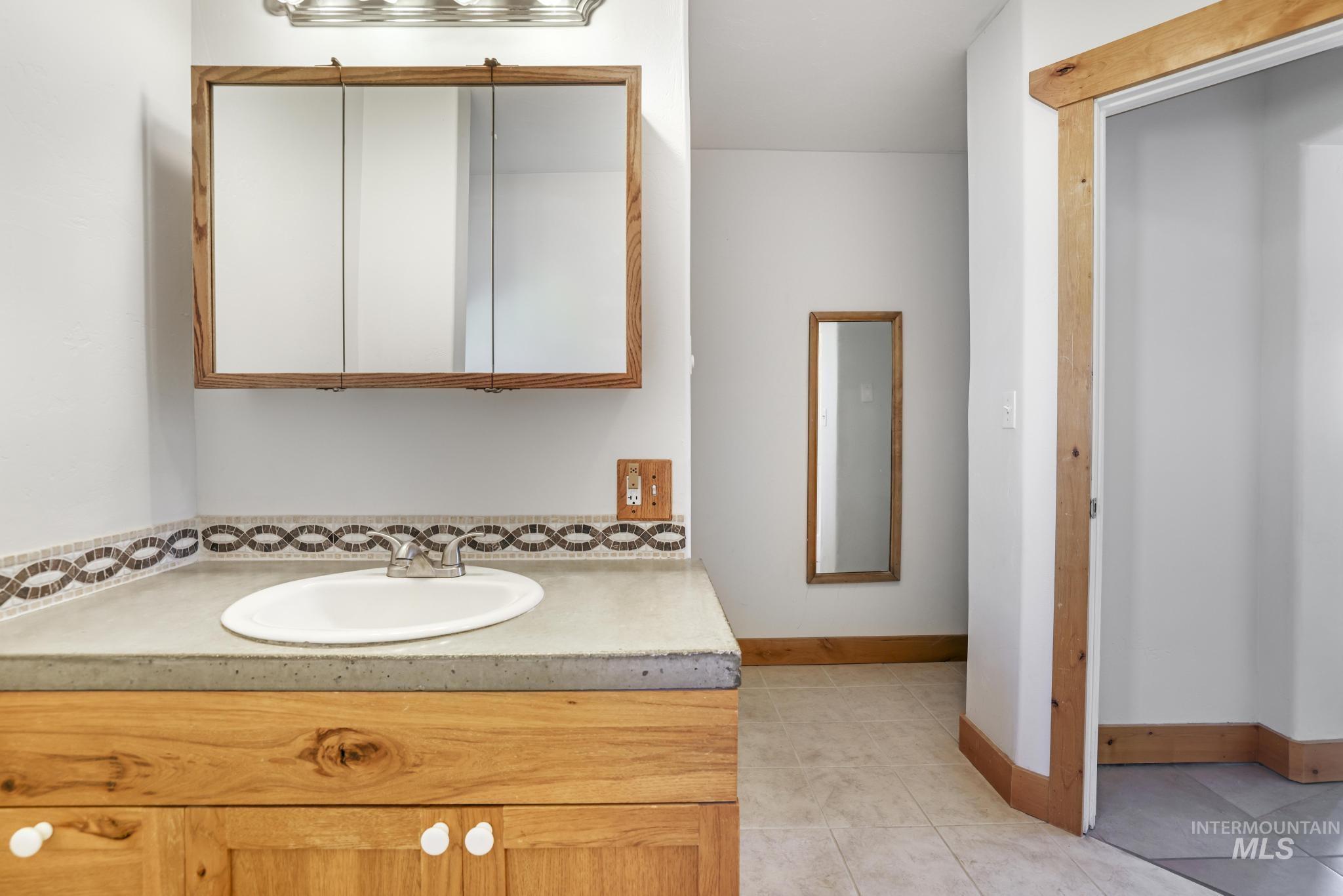 property viewer photo 14