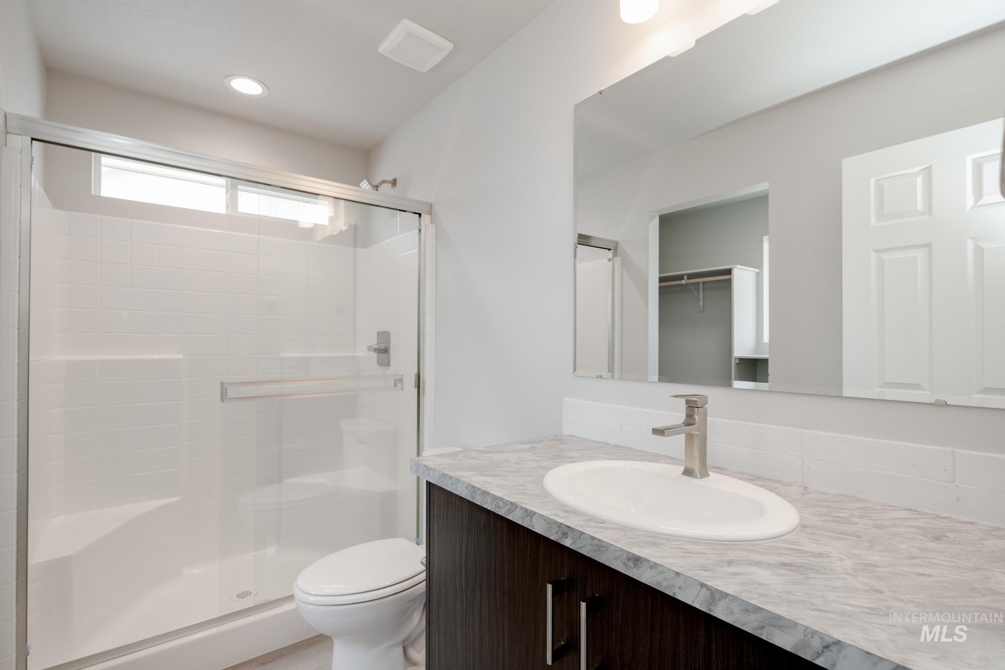 property viewer photo 16