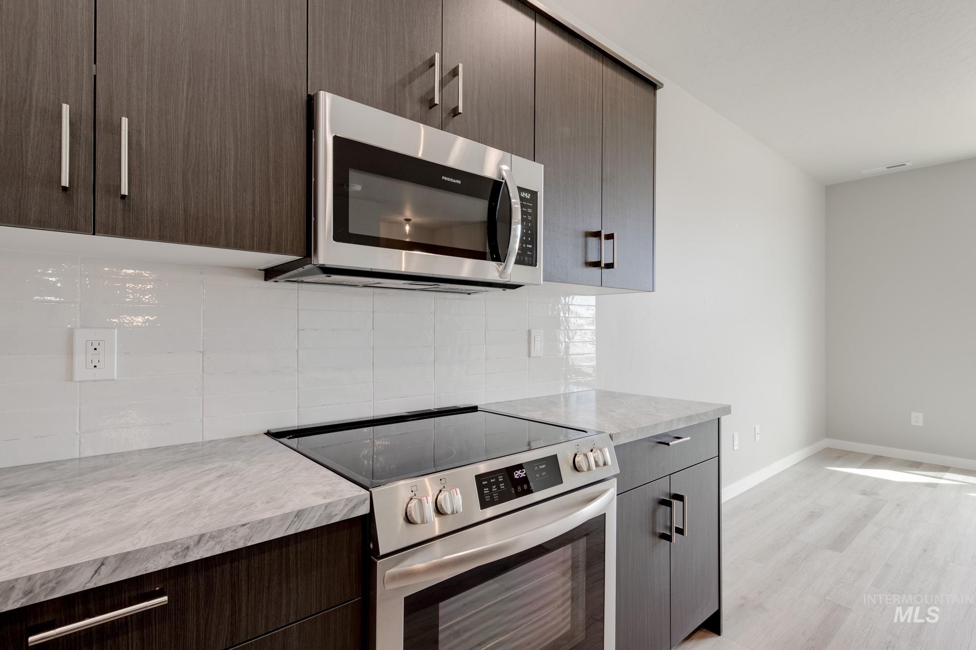 property viewer photo 4