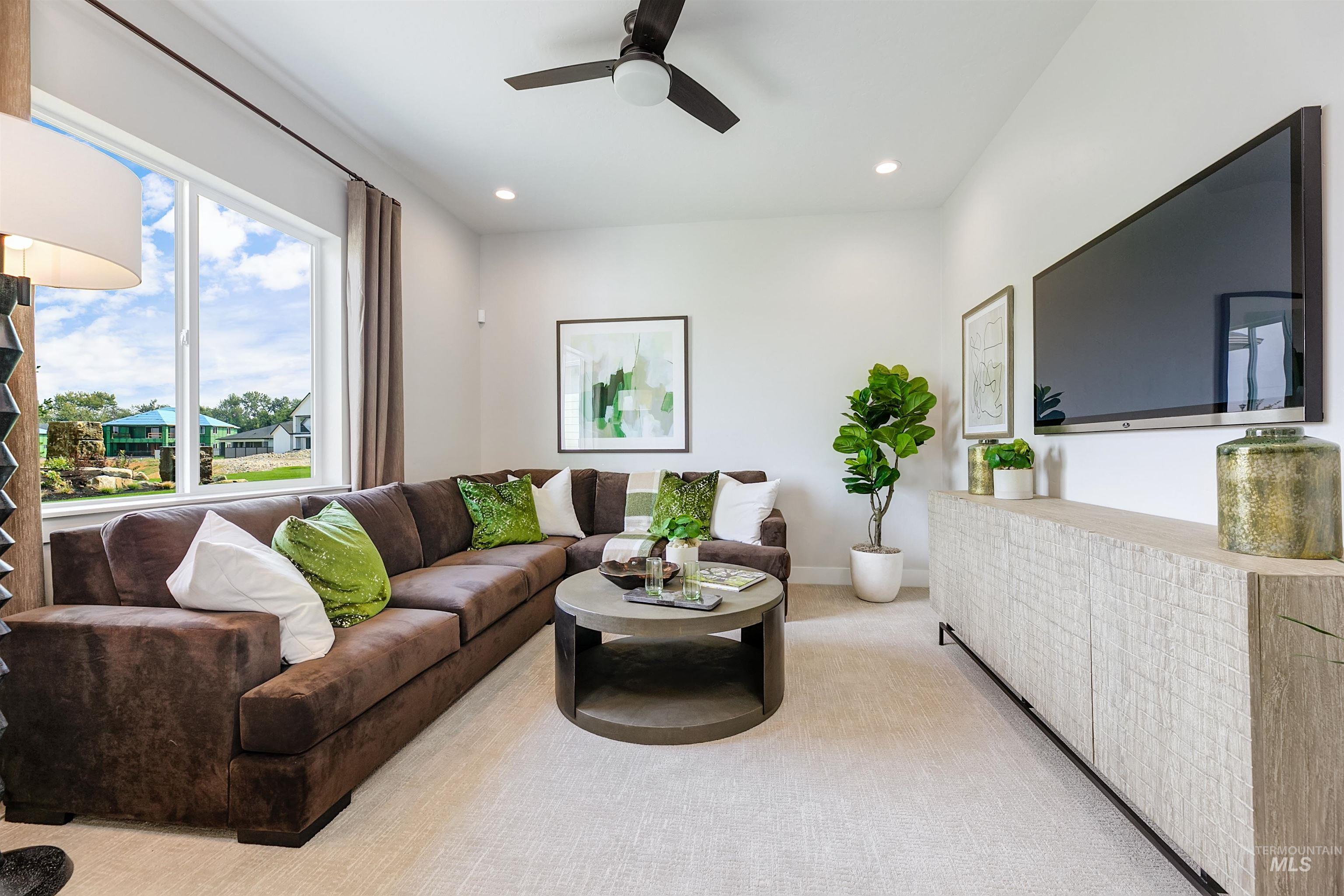 property viewer photo 25