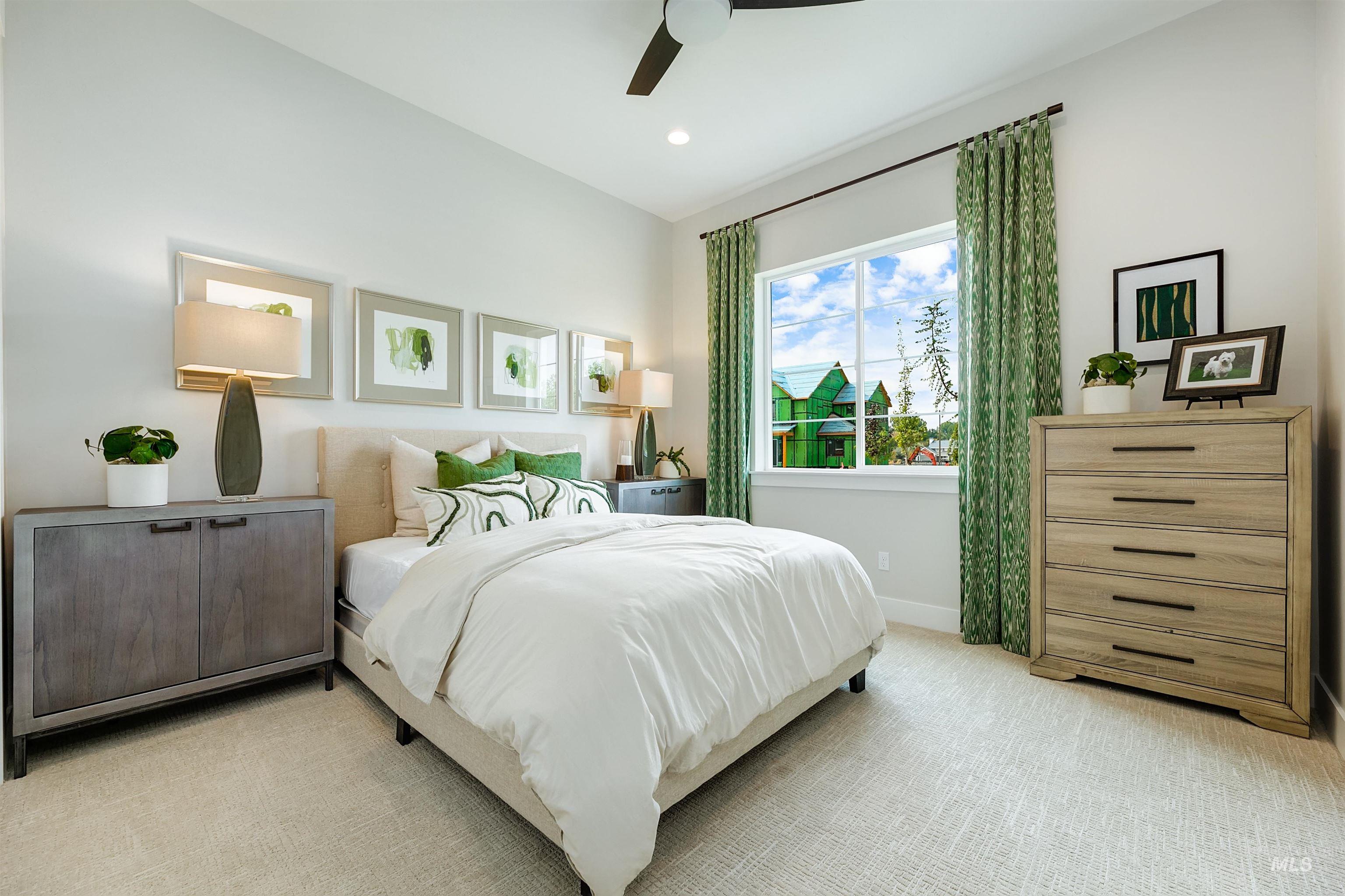 property viewer photo 30