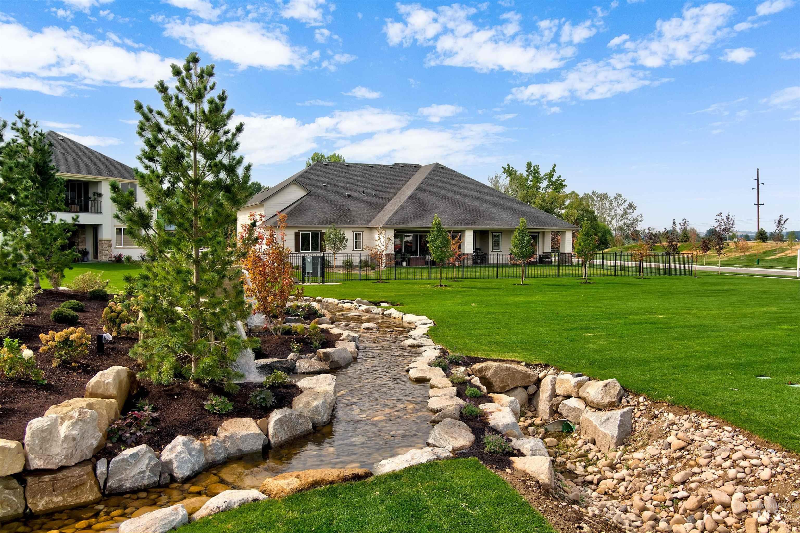 property viewer photo 47