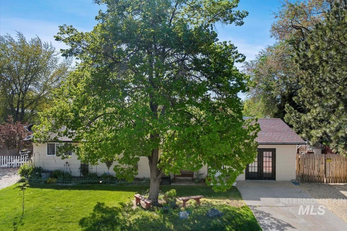property viewer photo 30