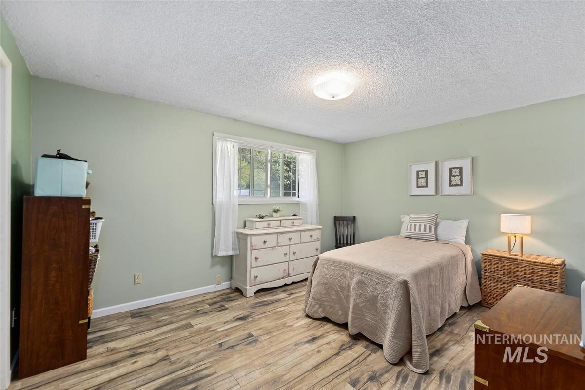 property viewer photo 8