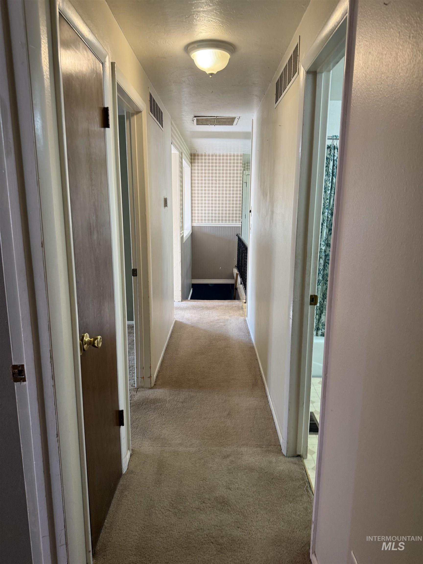 property viewer photo 10
