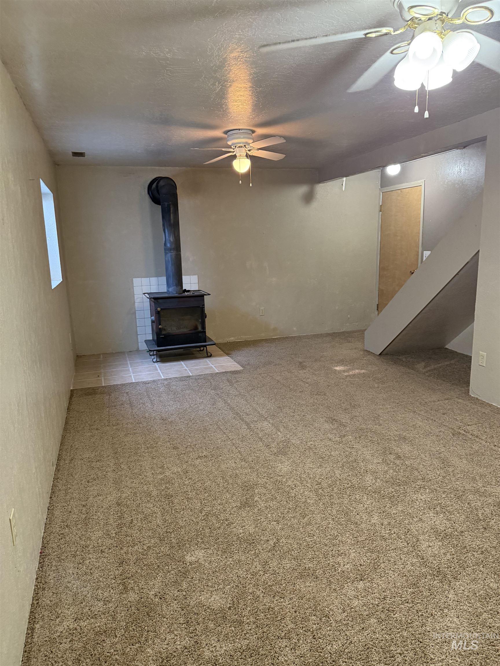 property viewer photo 15