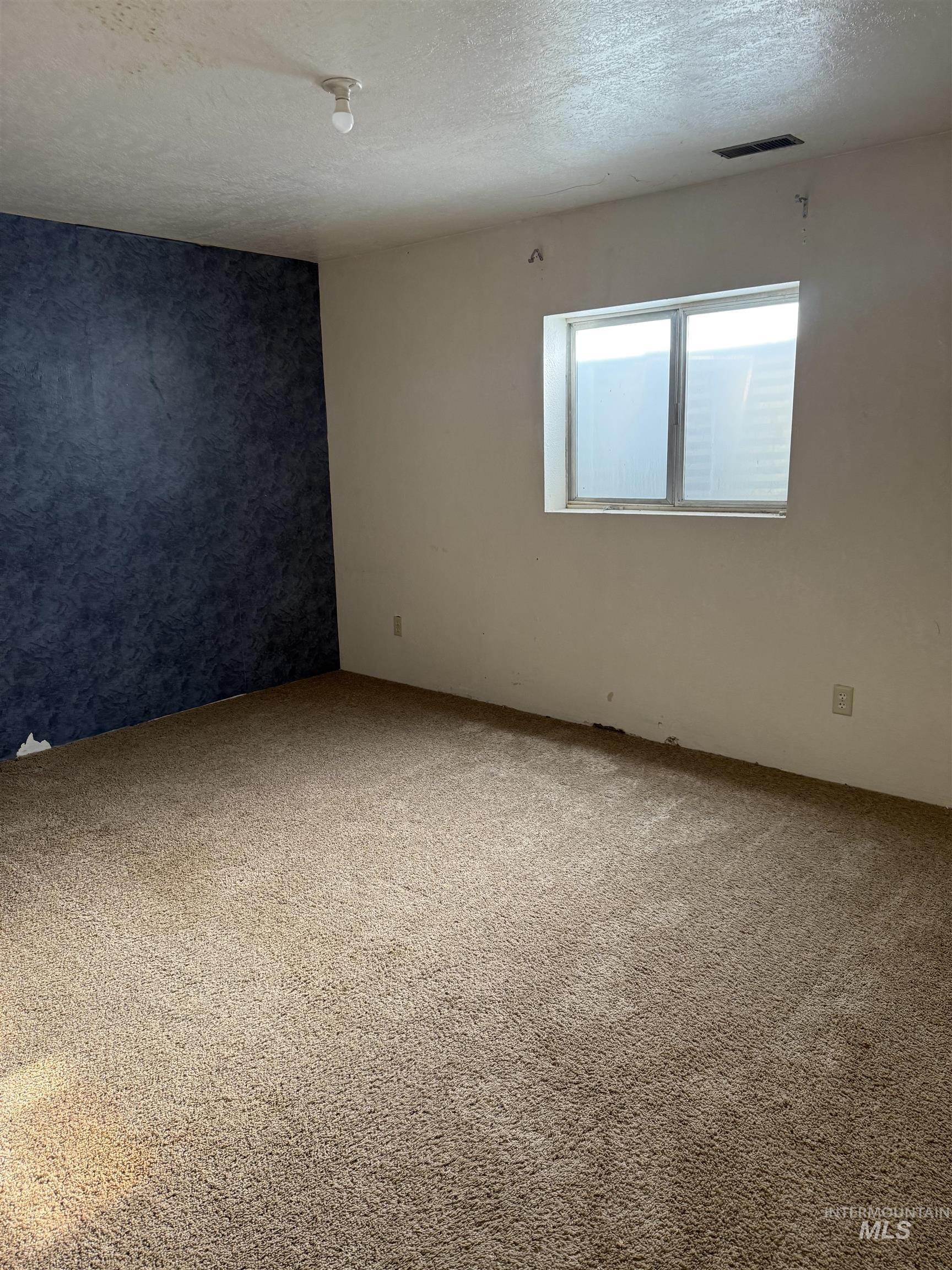 property viewer photo 16