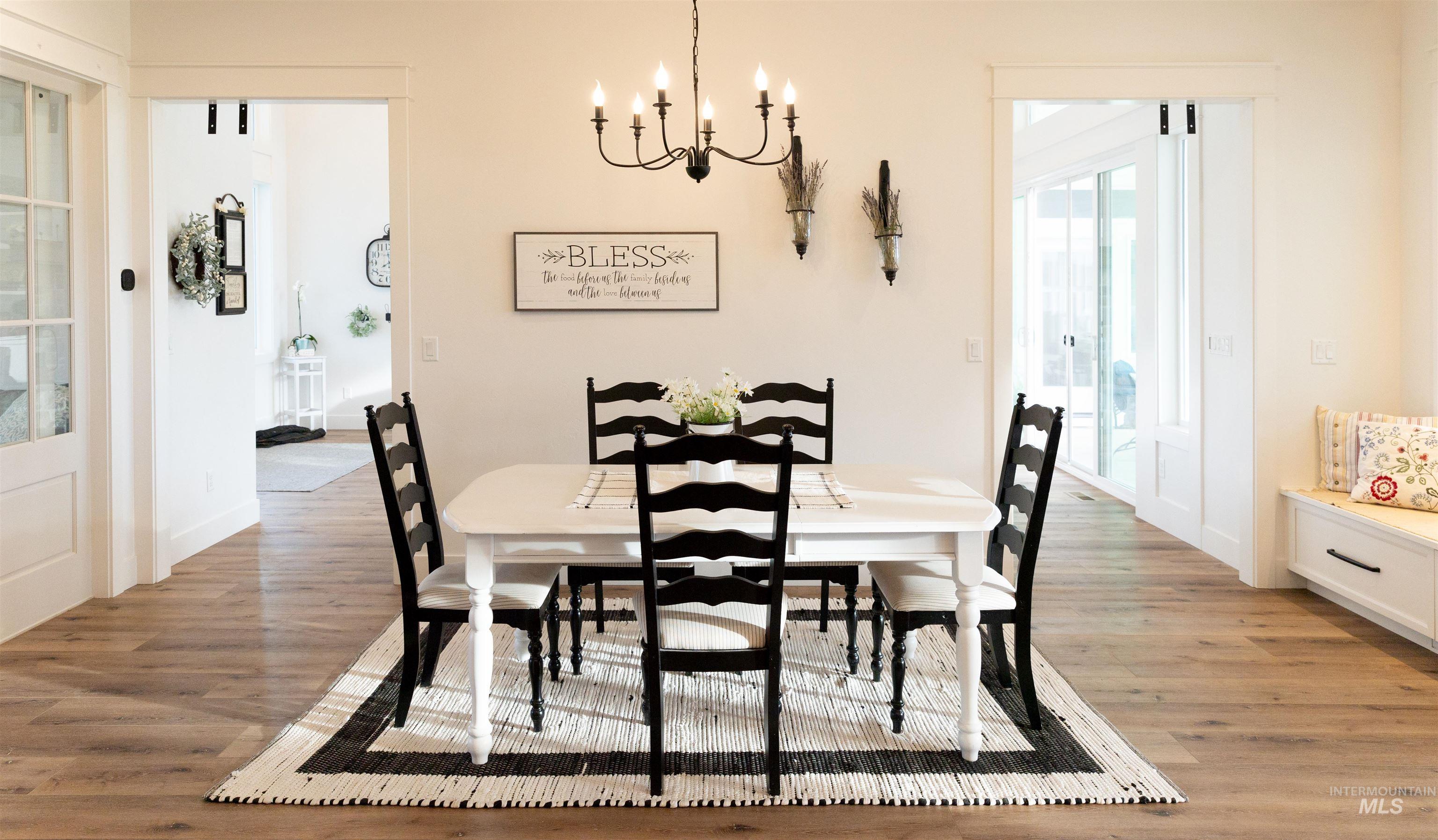 property viewer photo 18