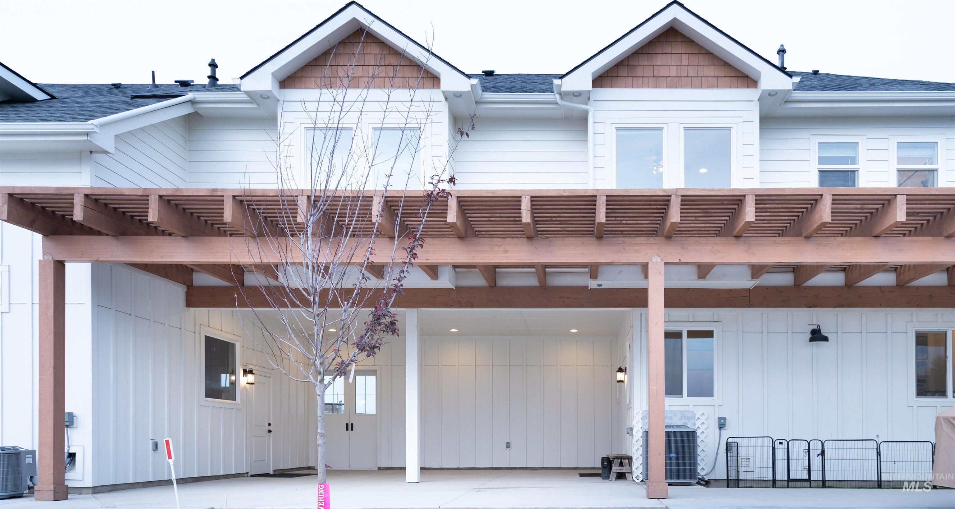 property viewer photo 47
