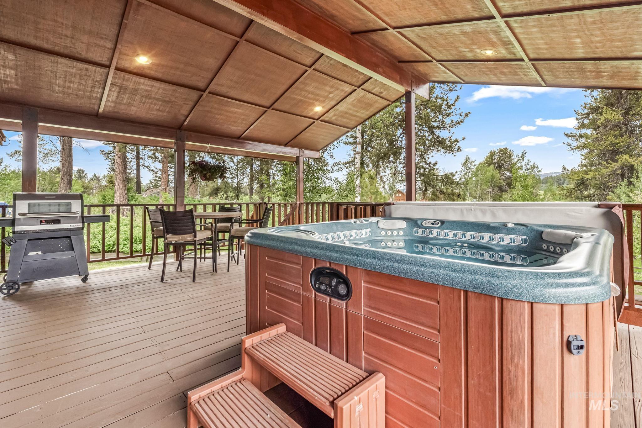 property viewer photo 11