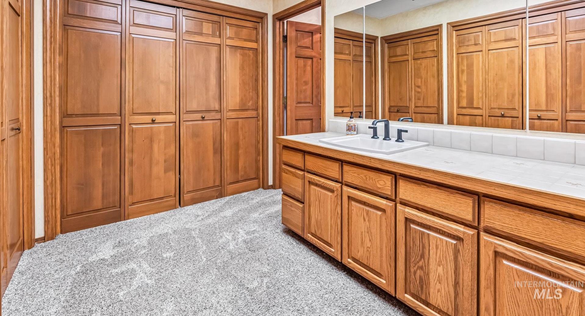 property viewer photo 17