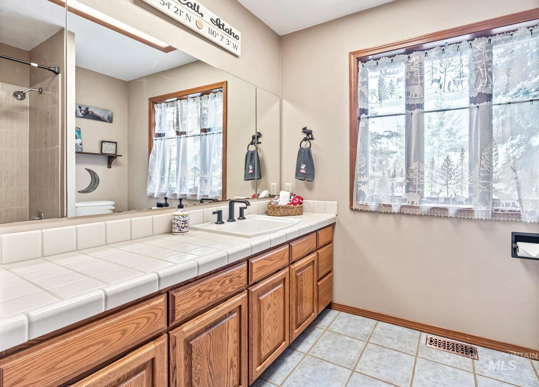 property viewer photo 19