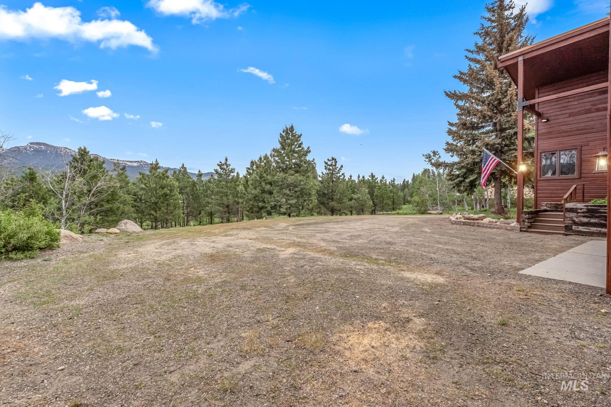 property viewer photo 44