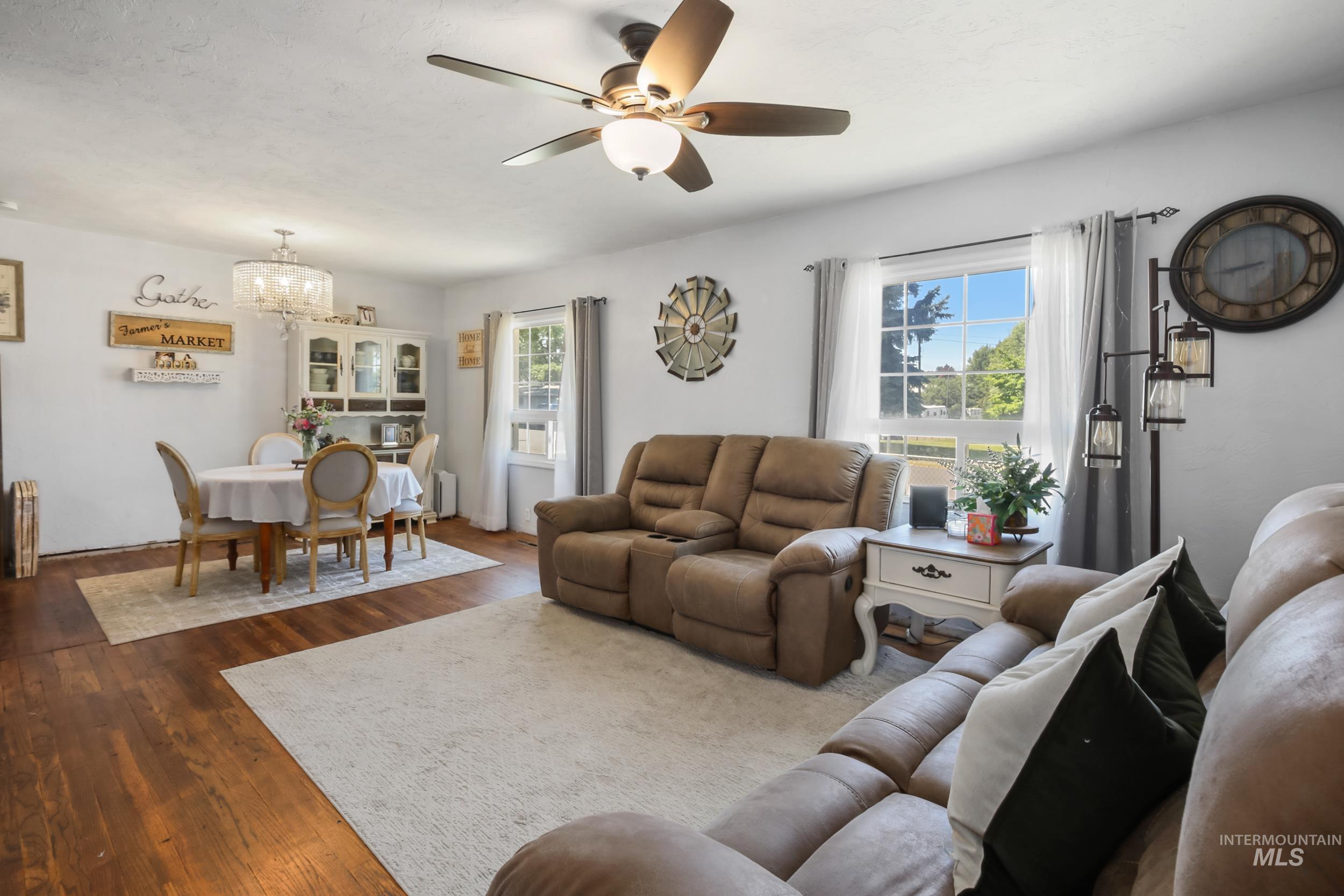 property viewer photo 10